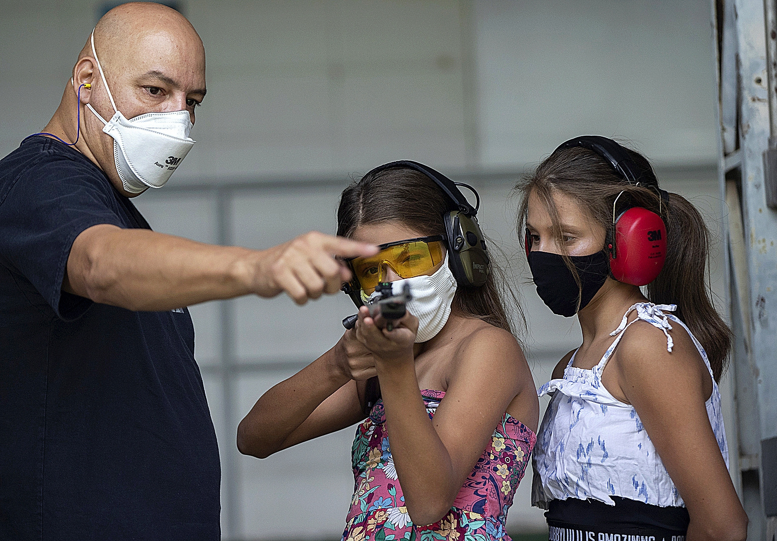 La fiebre por las armas convierte a Brasil en un polvorín