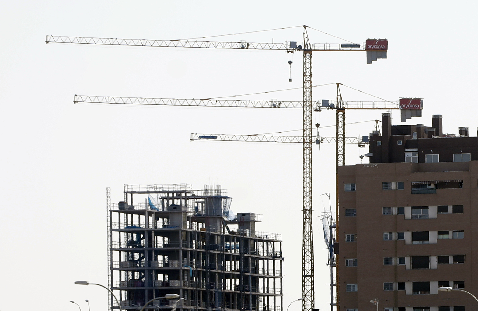 Obras de construcción de vivienda nueva en Madrid.