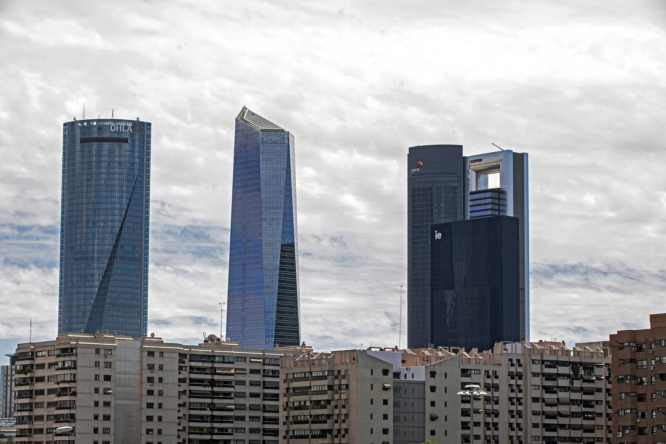 Las Cuatro Torres de Madrid, vistas desde el norte de la ciudad.