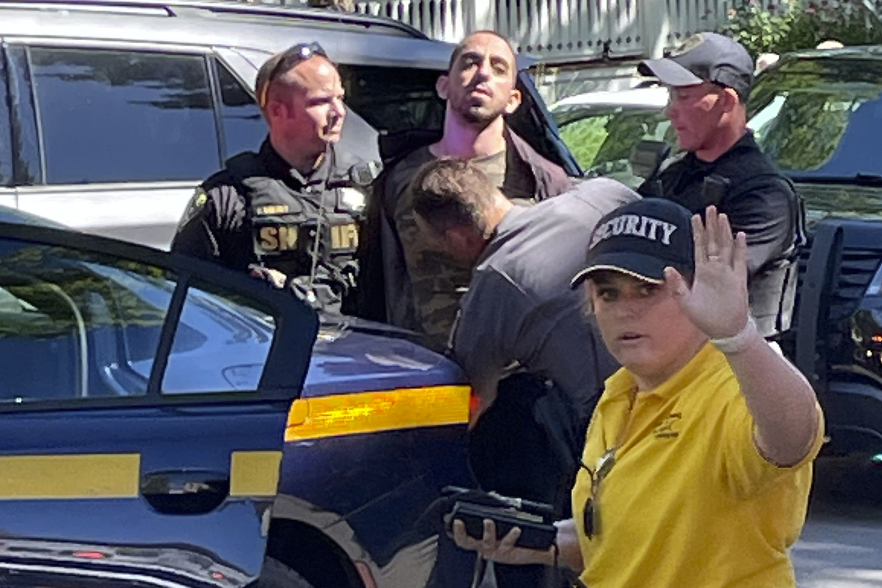 Momento de la detención del sospechoso en Chautauqua, en el estado de Nueva York.