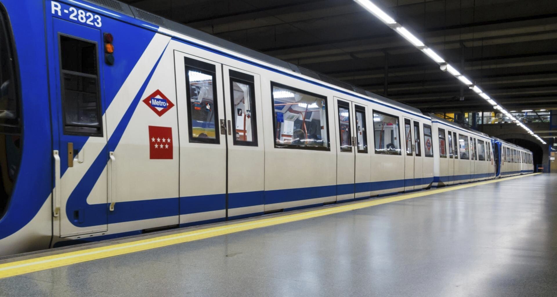 Tren de la red de Metro de Madrid.