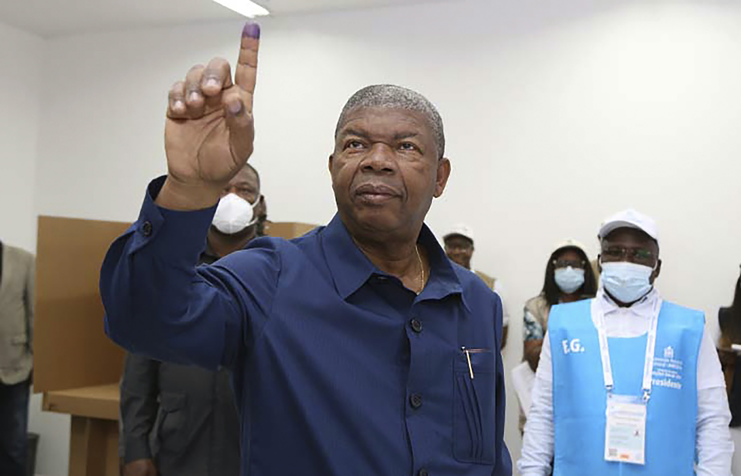 Angola vota en el mayor desafío electoral para el partido en el poder desde 1975