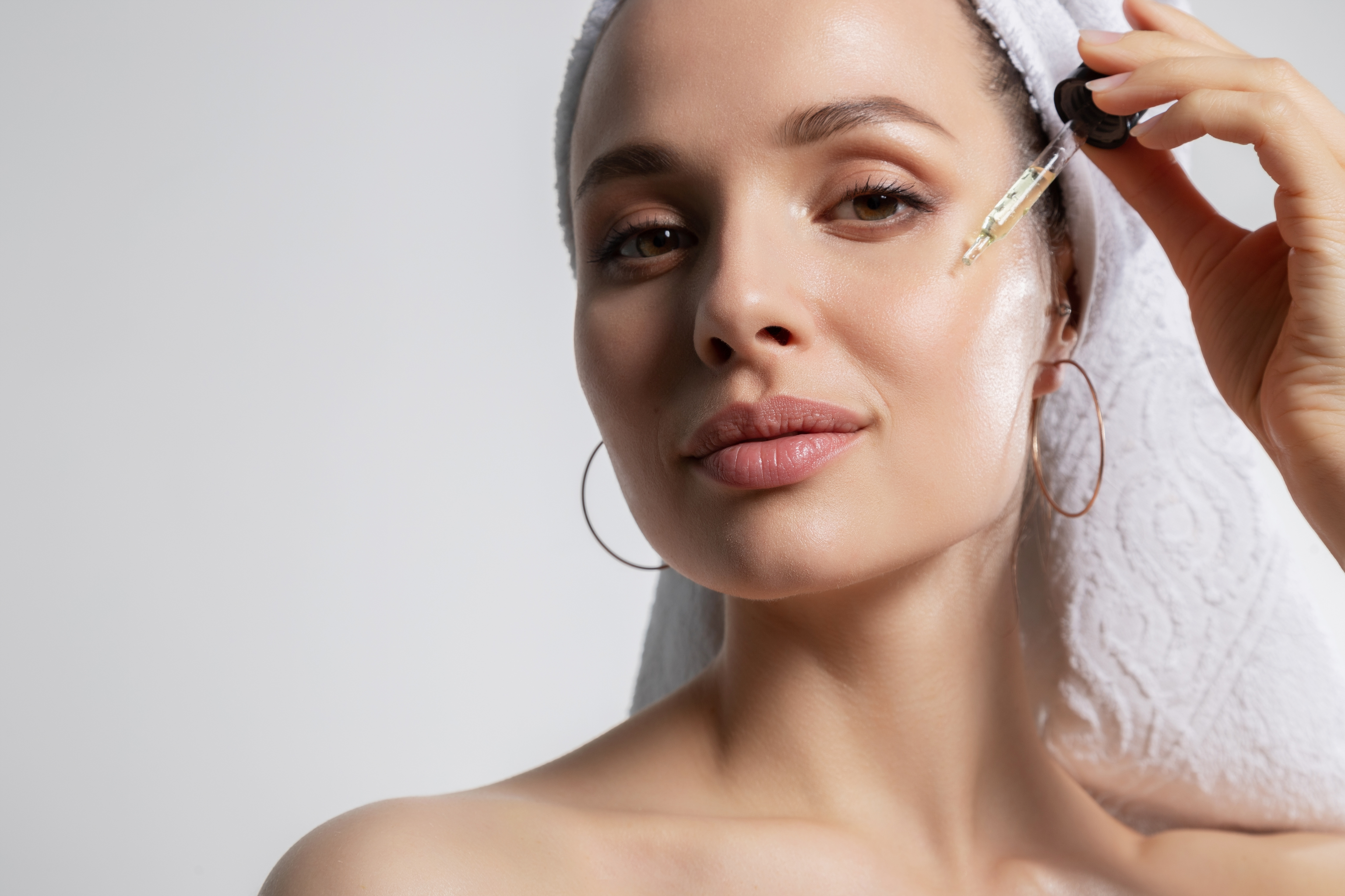 Son mltiples los beneficios para la piel de los aceites faciales antiedad.