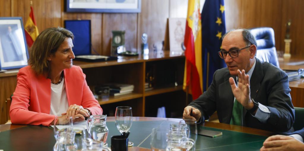 Teresa Ribera, ministra para la Transicin Ecolgica y el Reto Demogrfico de Espaa e Ignacio Galn, presidente y consejero delegado de Iberdrola
