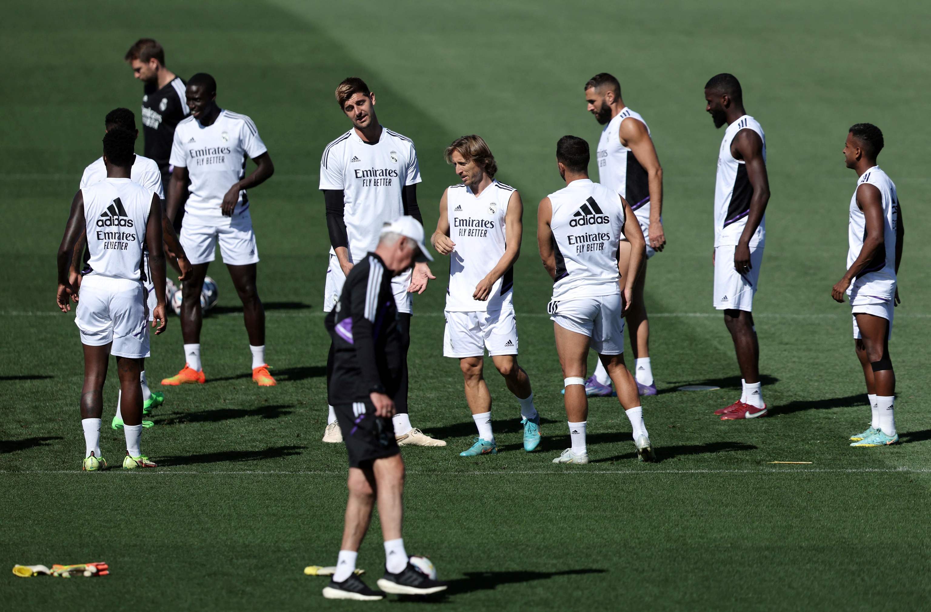 La plantilla del Real Madrid preparando el duelo frente el Real Betis en Valdebebas.