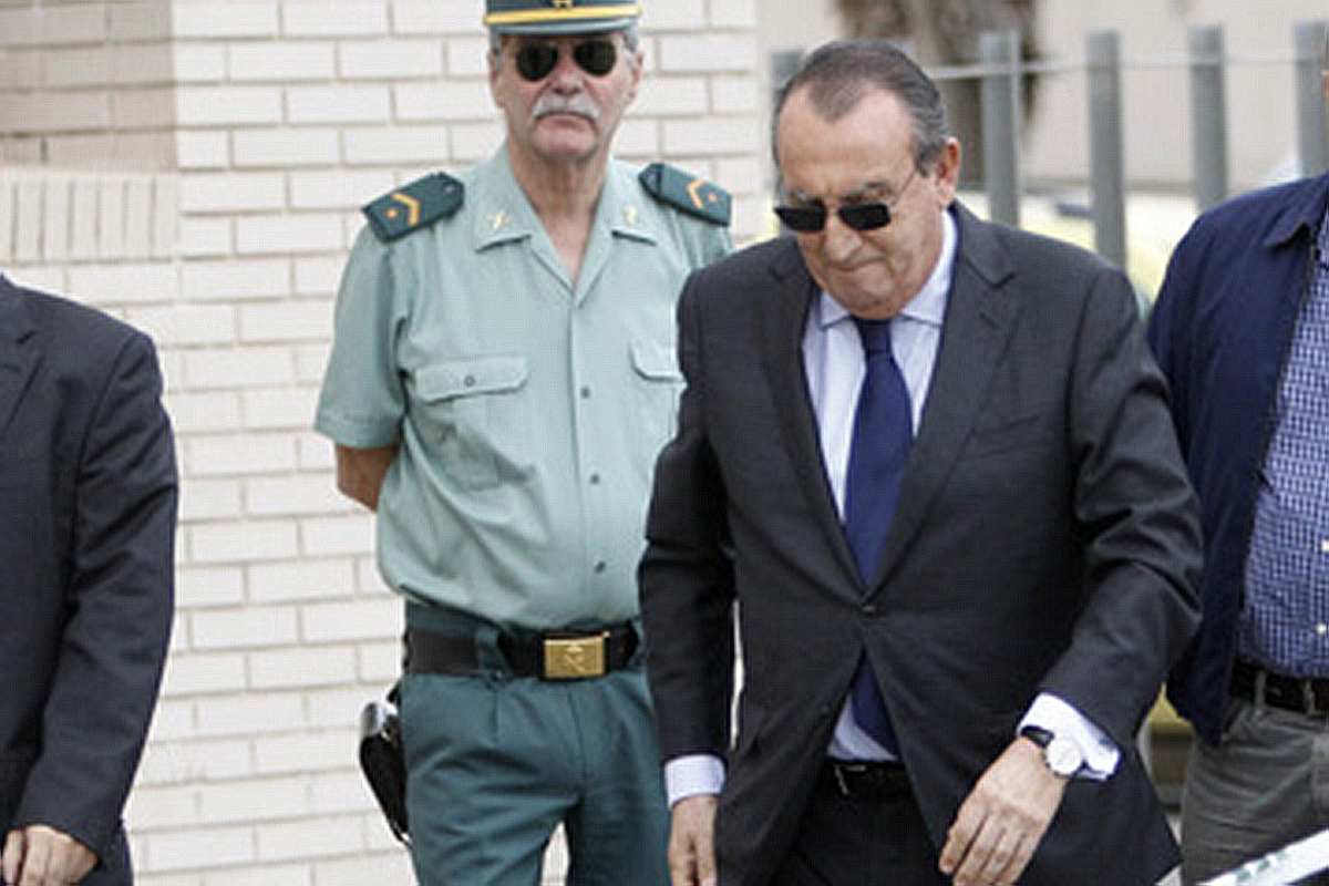 El ex presidente del PP, Carlos Fabra, en los juzgados de Castelln en un juicio anterior.