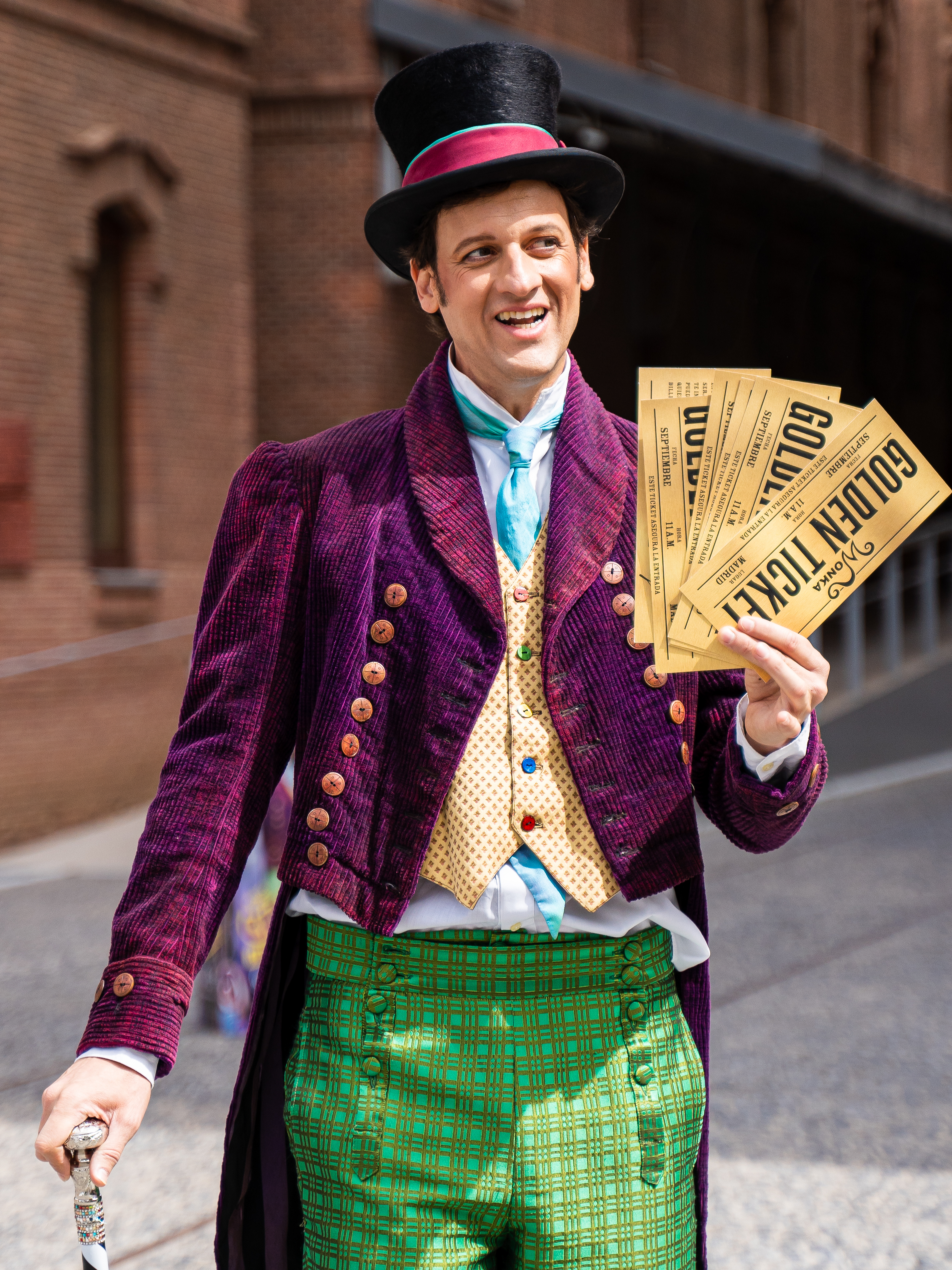 El actor Edu Soto en el papel de Willy Wonka, en el musical recin estrenado 'Charlie y la Fbrica de Chocolate'.