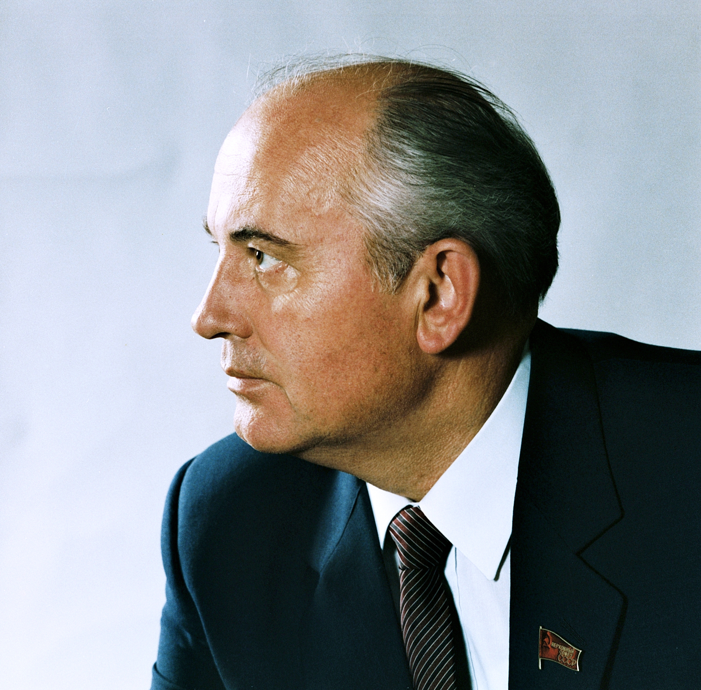 Mijaíl Gorbachov en 1987