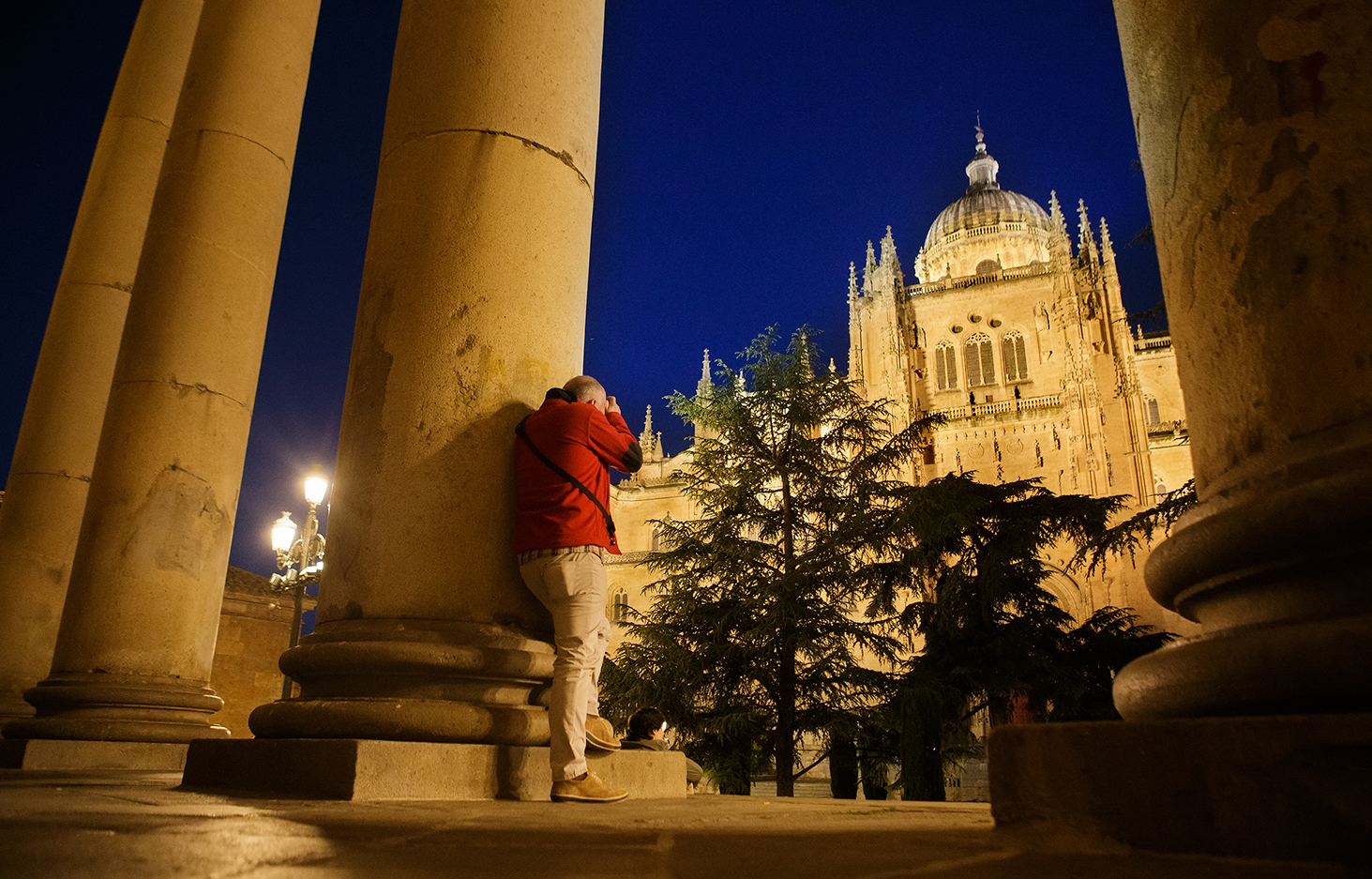 Salamanca, ciudad Patrimonio de la Humanidad, de noche.