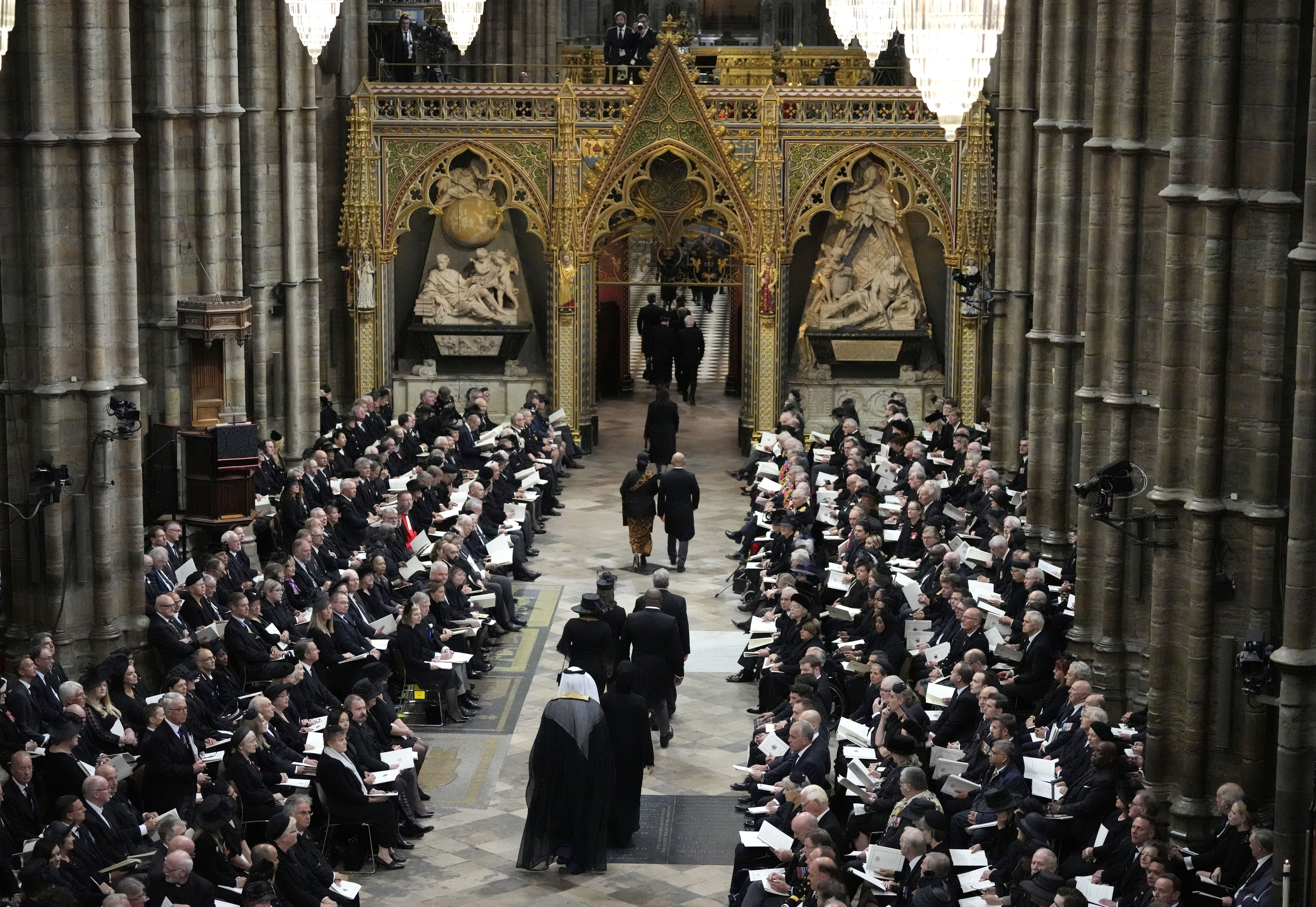 Todo listo en la Abadía de Westminster para el funeral de Isabel II.