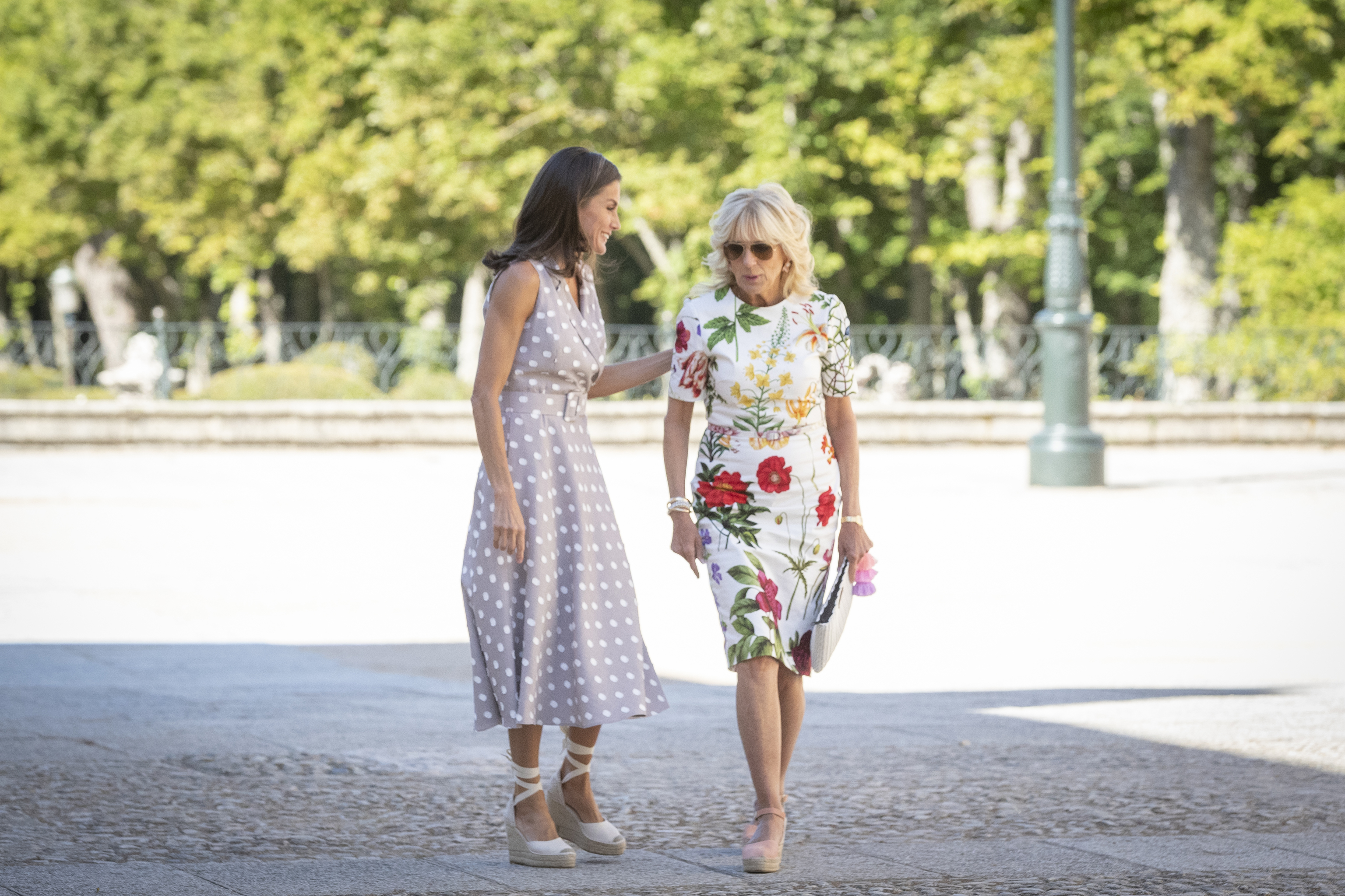 Queen Letizia and Jill Biden wearing espadrilles last June in Madrid