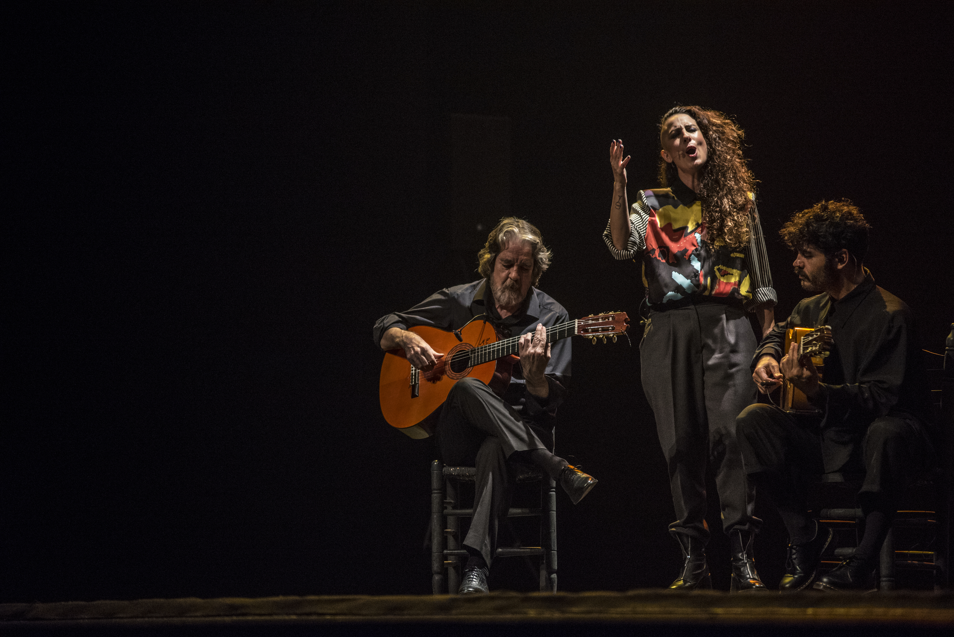 La Tremendita le canta a Triana junto a Rafael Riqueni y Joselito Acedo.