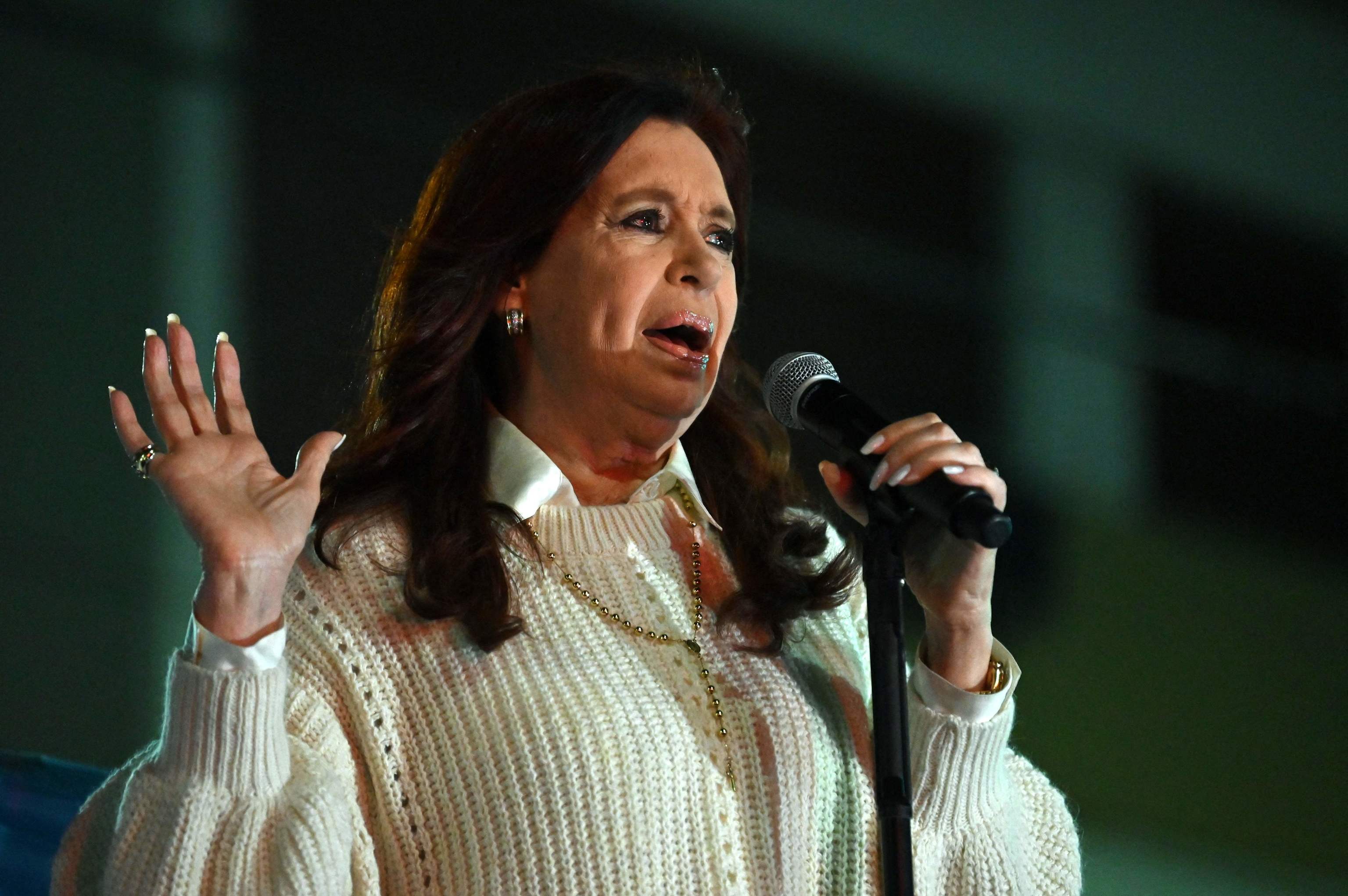 Cristina Kirchner se autodefiende en su juicio: «El ámbito judicial da licencia social ya para que cualquiera pueda hacer cualquier cosa»