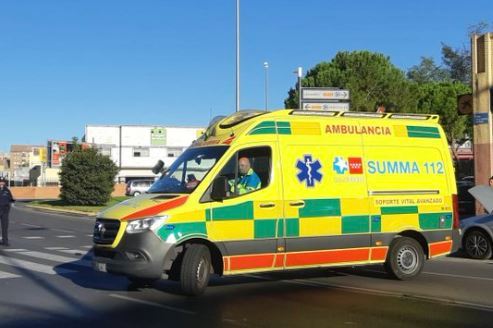 Una ambulancia del Summa durante una intervencin. .