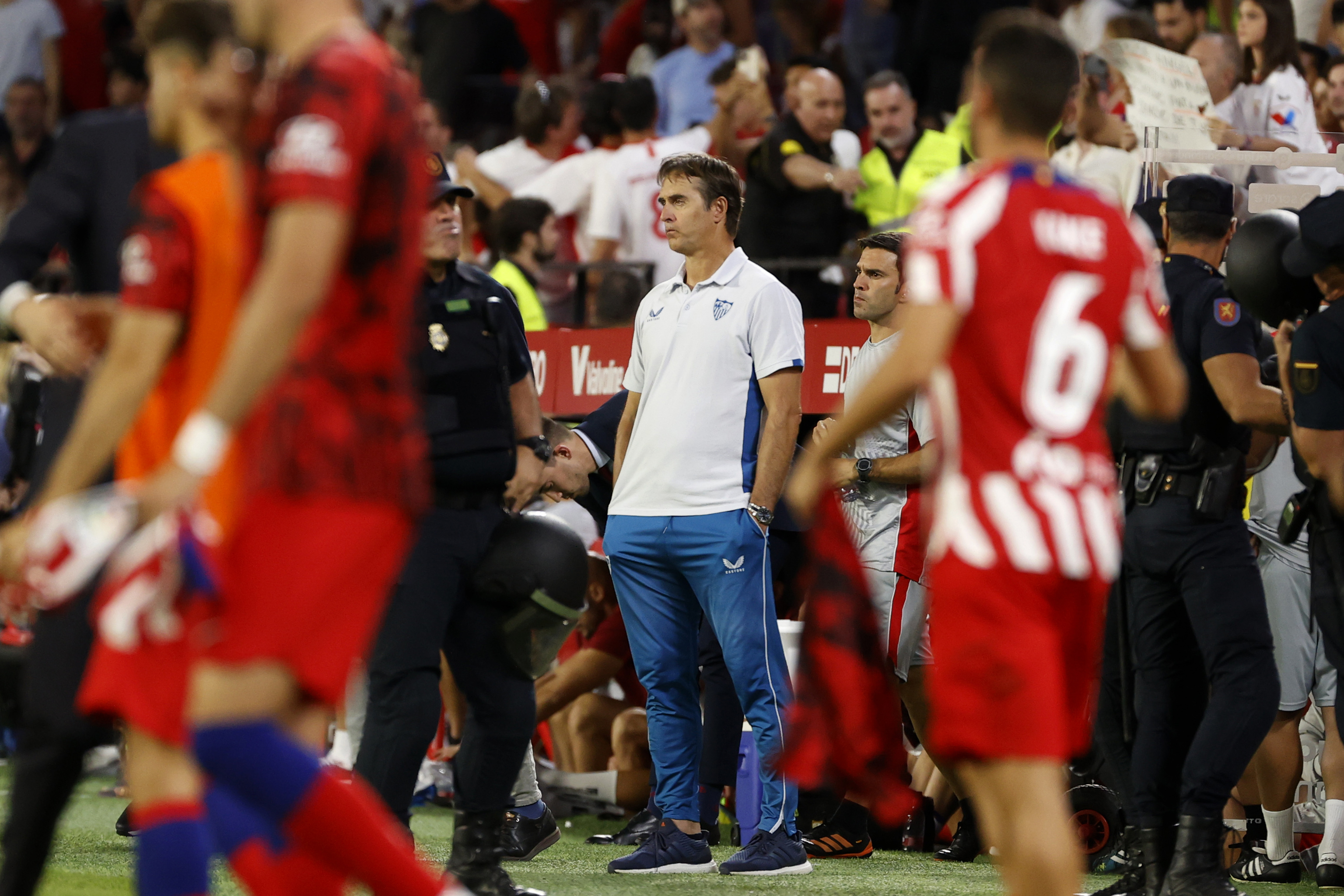 El entrenador del Sevilla, Julen Lopetegui, al final del partido.