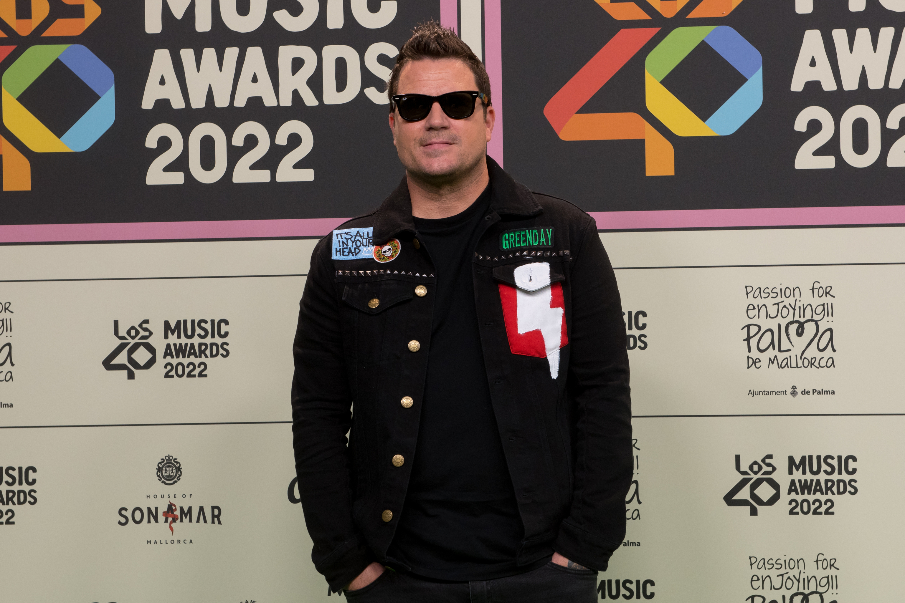 El cantante Dani Martn posa a su llegada a la cena de nominados a los 40 Music Awards, hoy martes en Son Amar, en Palma de Mallorca.