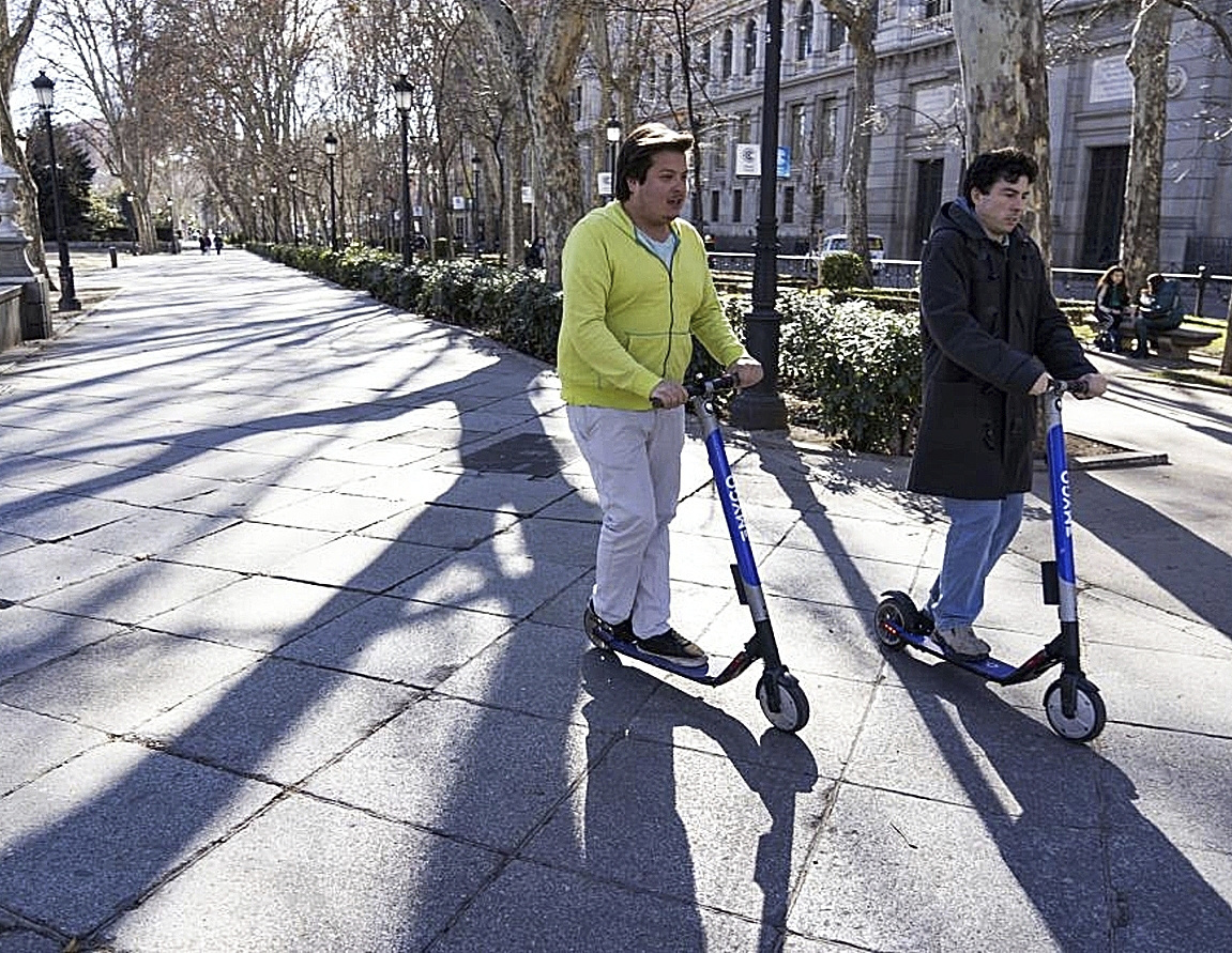 Así son las nuevas concesiones para los patinetes Madrid contará con un 40% menos y sólo tres operadores | Madrid