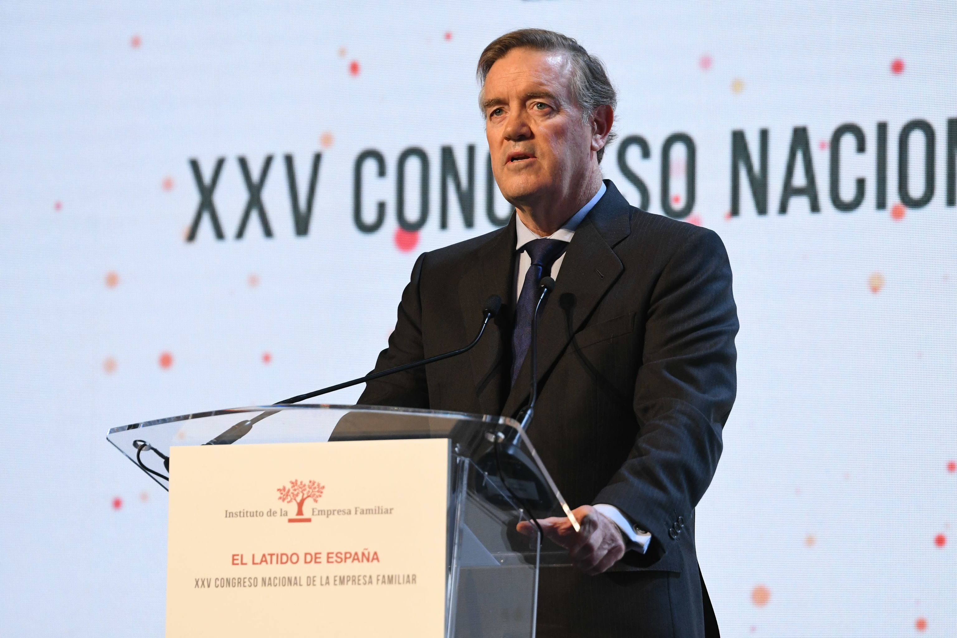 El presidente del IEF, Andrés Sendagorta, en la clausura del XXV Congreso de la Empresa Familiar