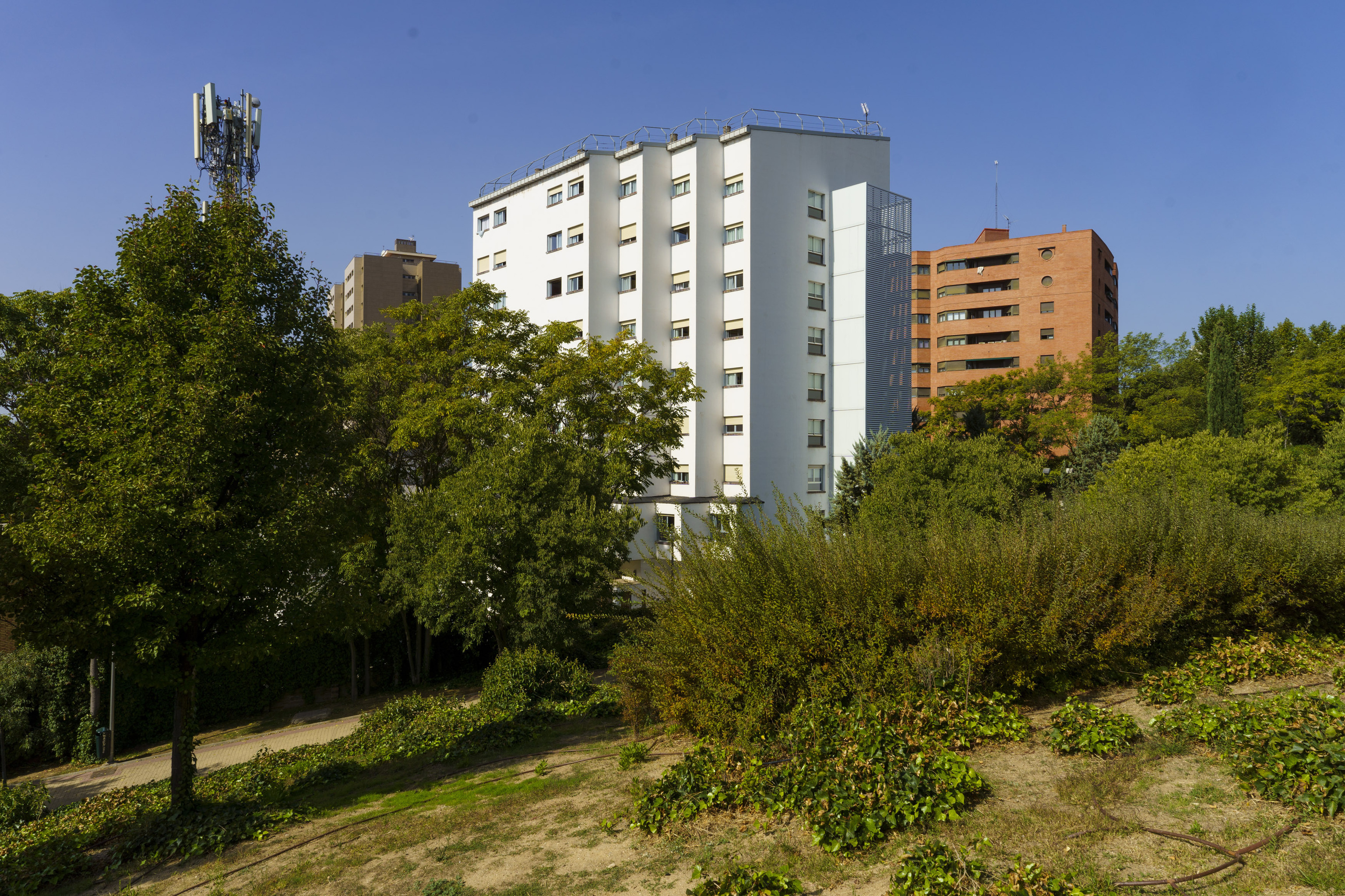 Colegio Mayor Elias Ahuja, en ciudad Universitaria, en Madrid.
