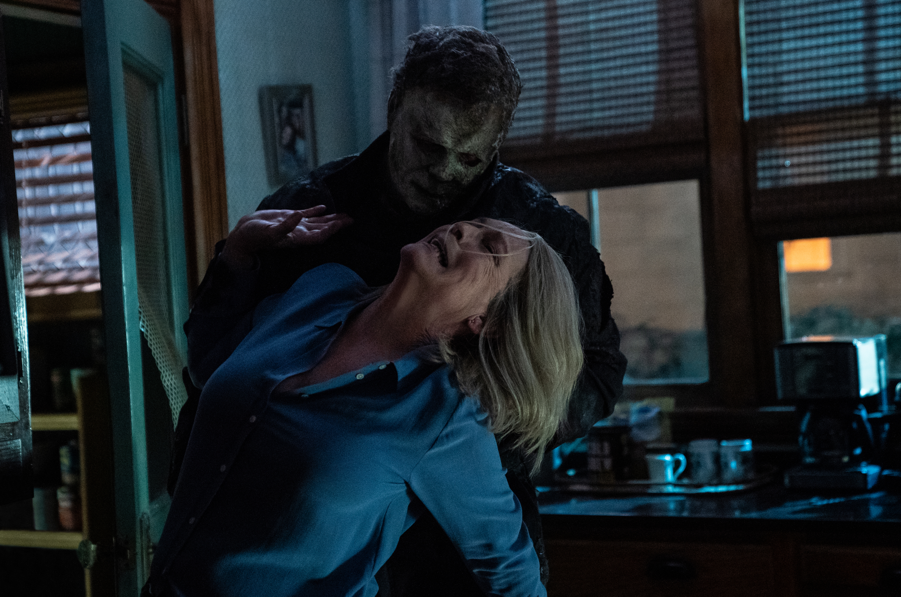 Laurie frente a frente con Michael Myers.