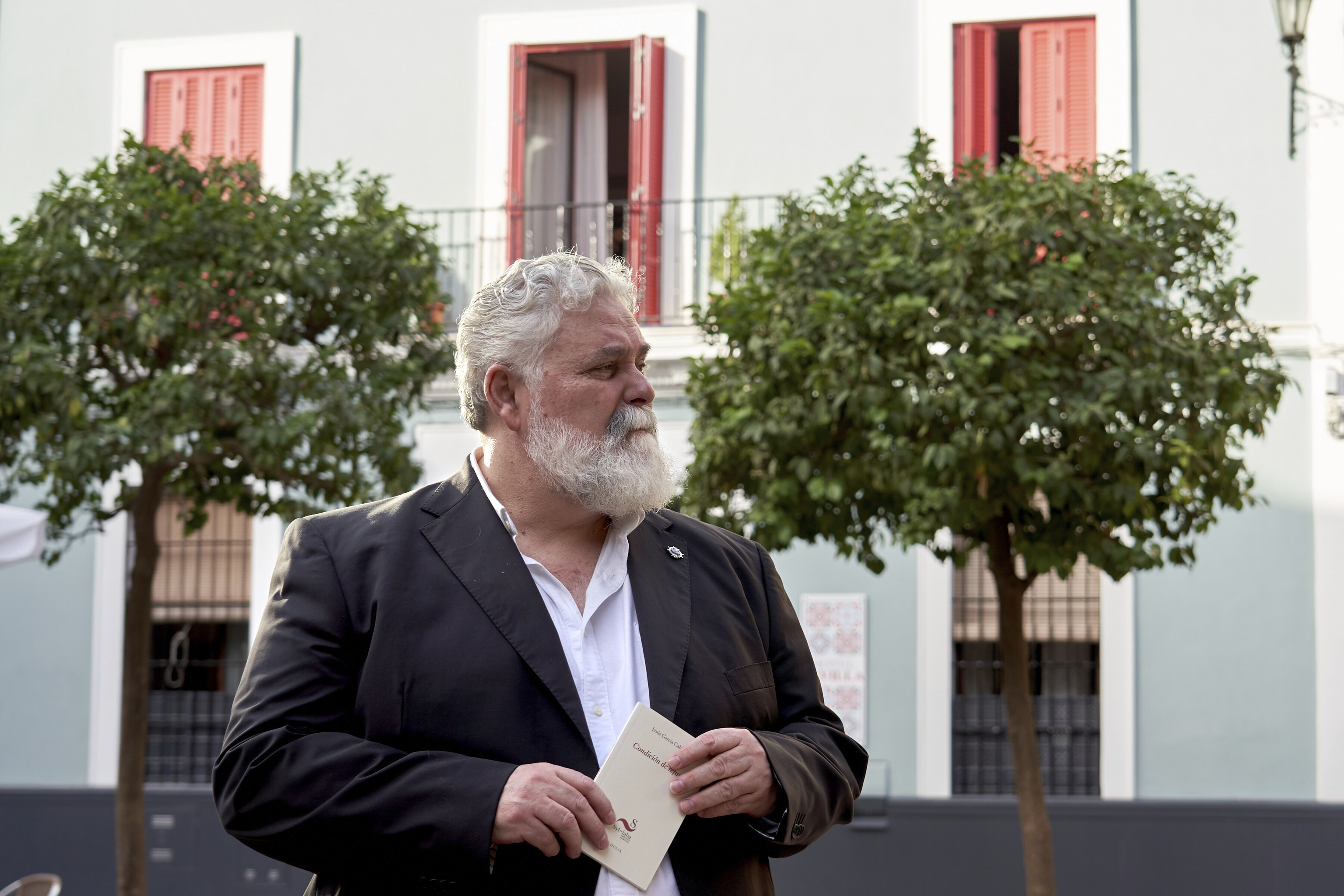 Jesús García Calderón, en Sevilla, tras presentar su último libro en el Colegio Notarial de Andalucía.