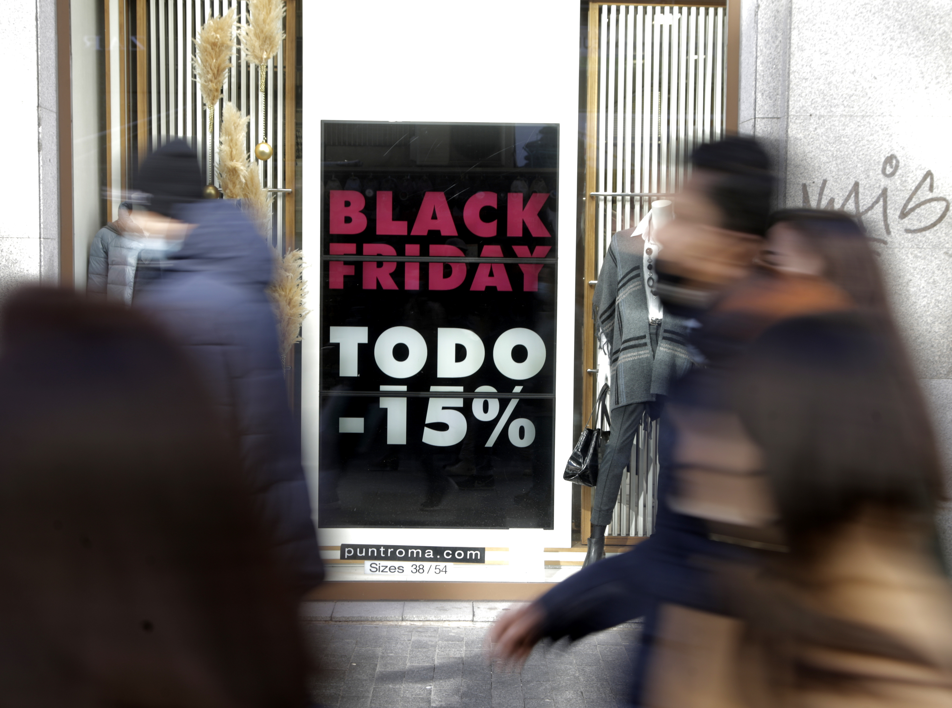 Promoción del Black Friday en la Gran Vía de Madrid en 2021