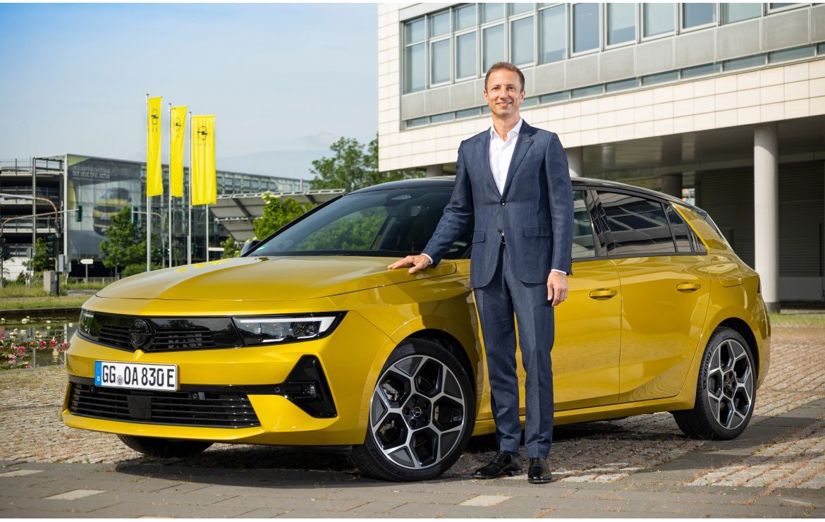 CEO de Opel: "Dos de cada tres clientes de un modelo eléctrico, son de conquista"