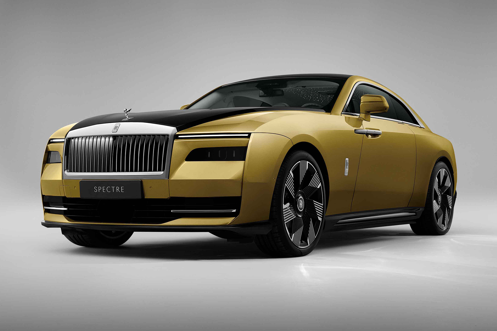 Rolls-Royce se sube al carro de los eléctricos
