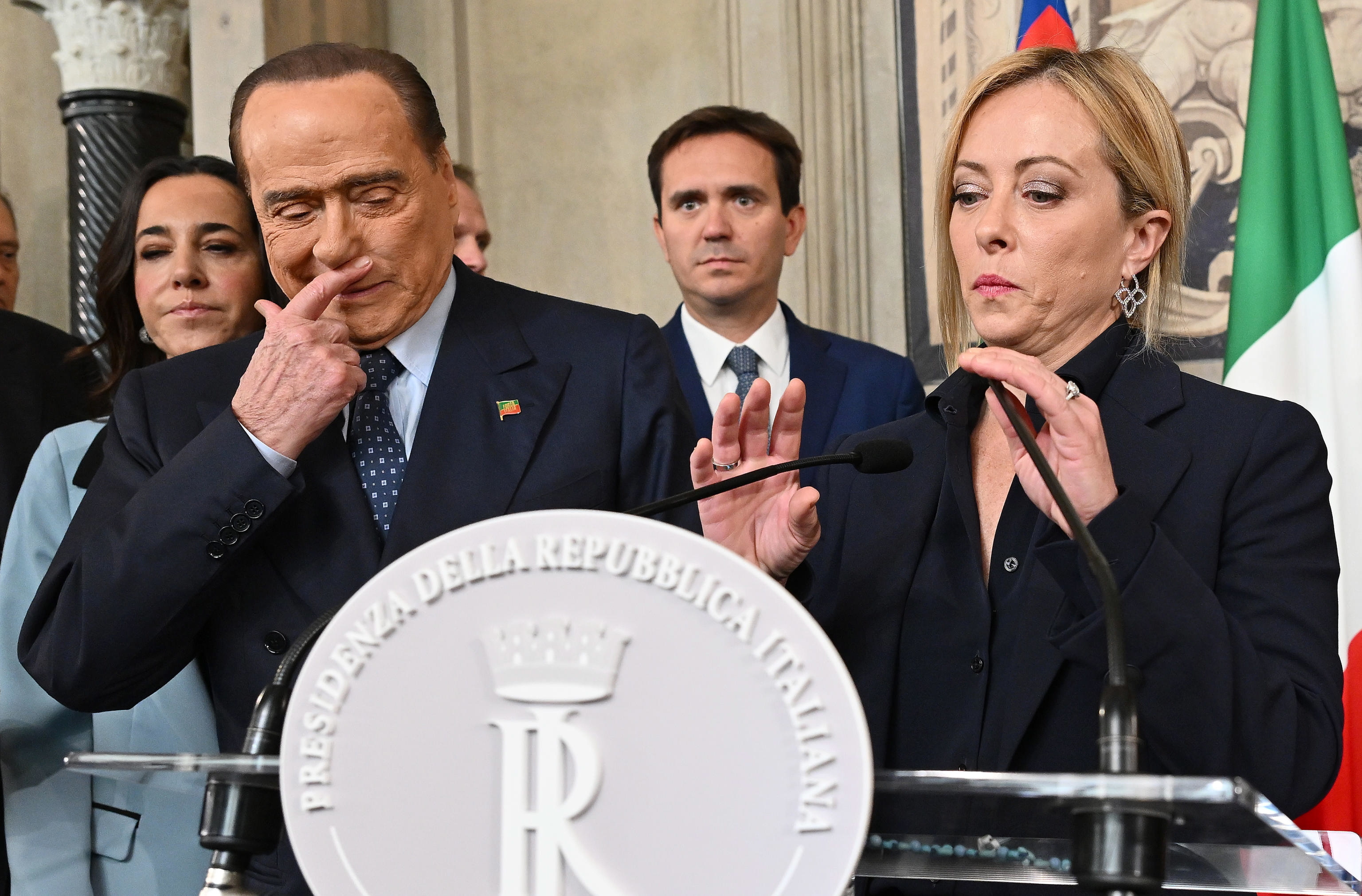 Meloni y Berlusconi tras su reunión, hoy, con Mattarella.