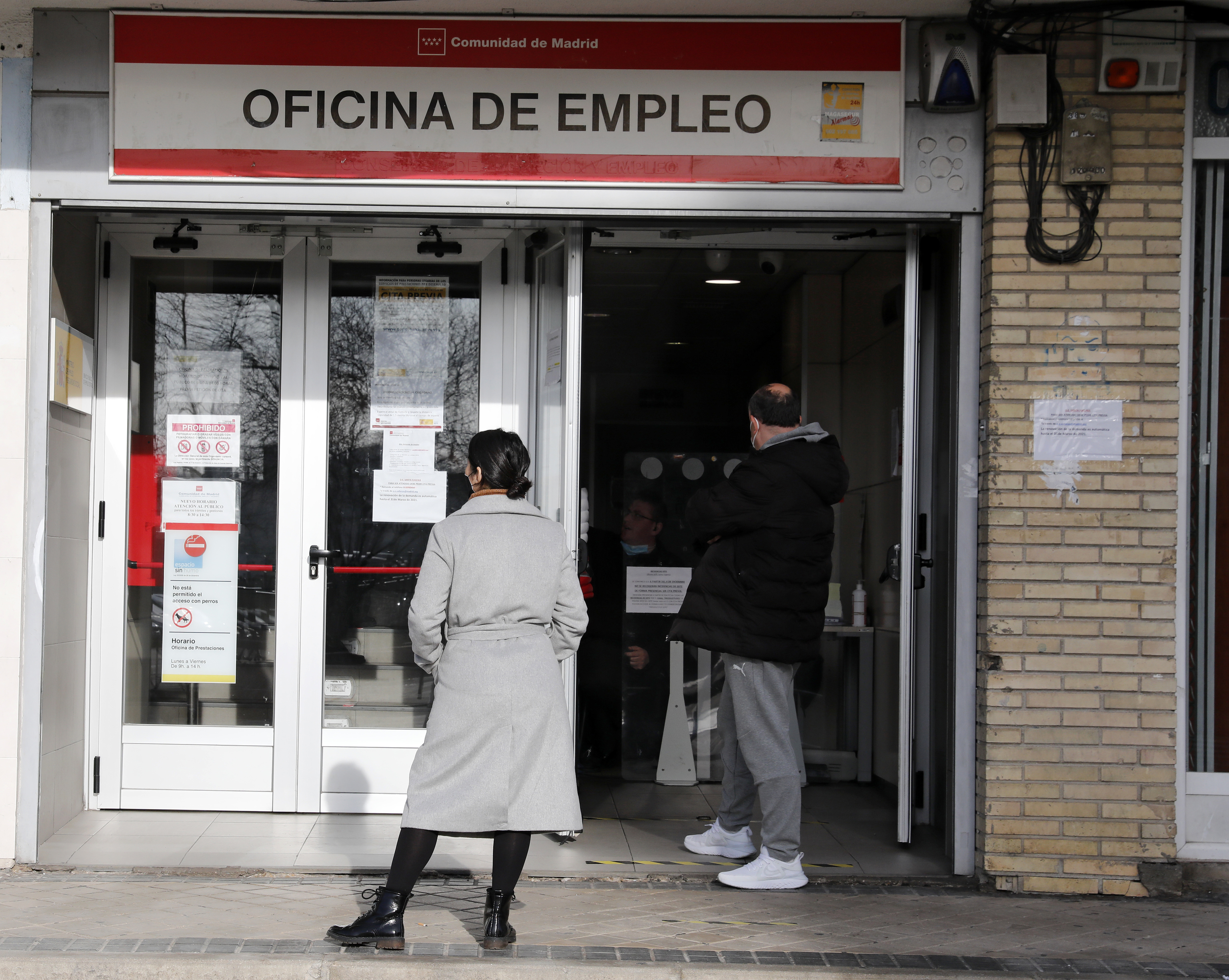 España crea 92.862 empleos en el peor octubre desde 2015, que suma 36.936 parados
