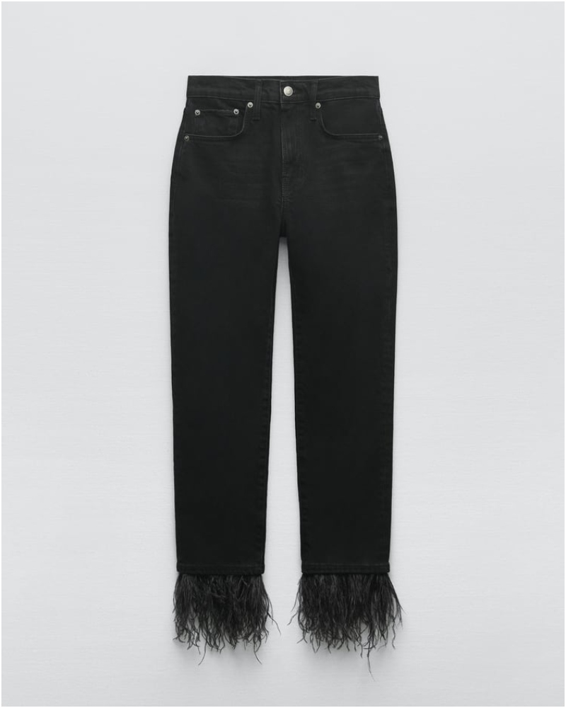 ALT: Vaqueros con plumas de Zara y otros jeans muy especiales