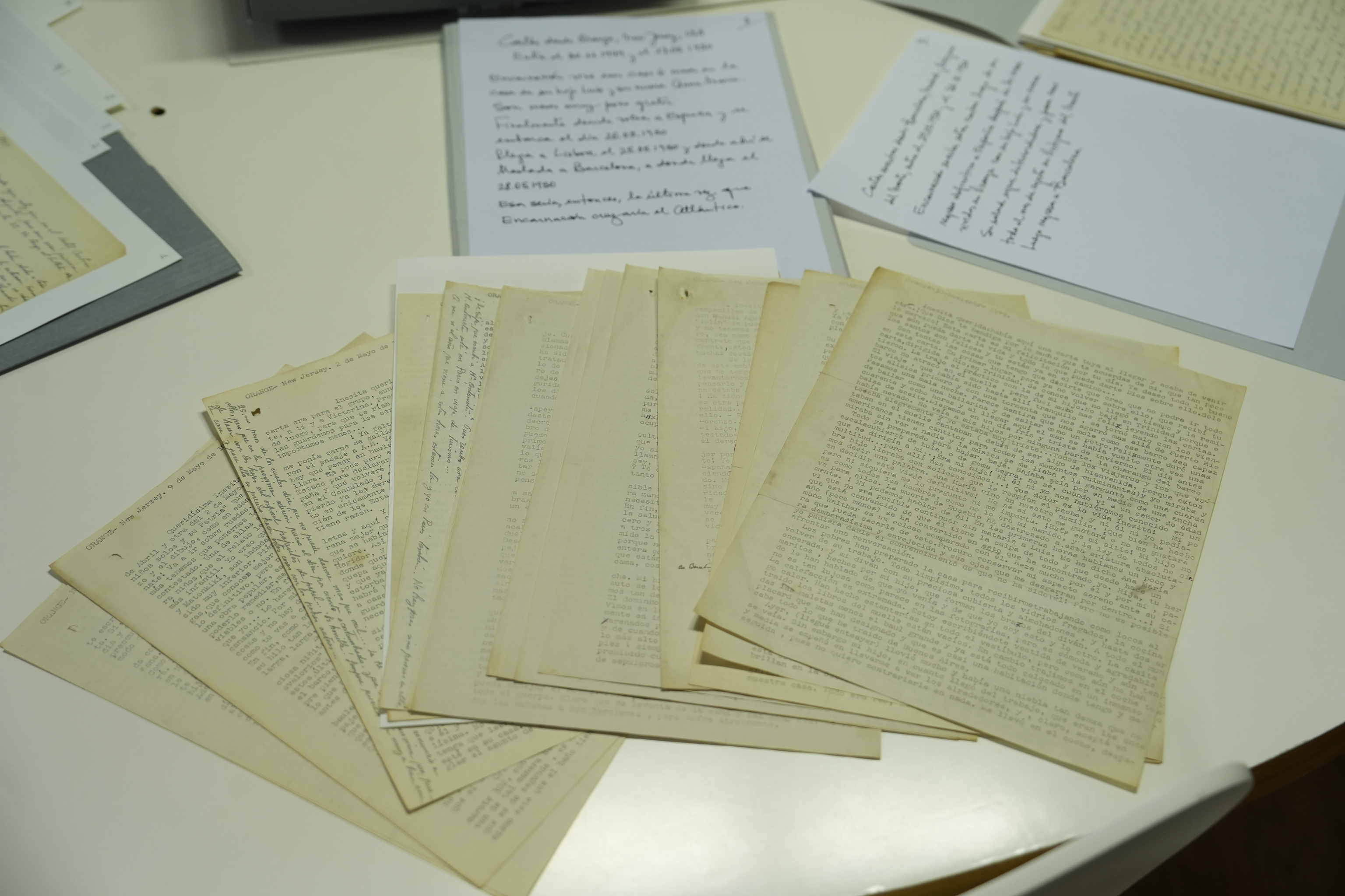 La coleccin de cartas que Elena Fortn escribi a Ins Field, entre 1948 y 1952.