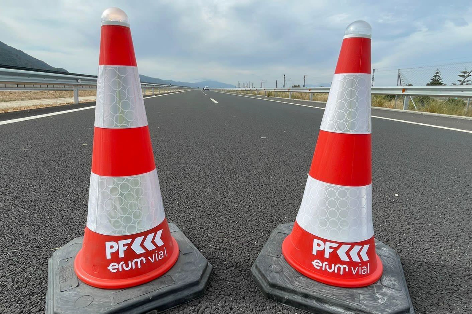 Los conos conectados e inteligentes llegan a las carreteras