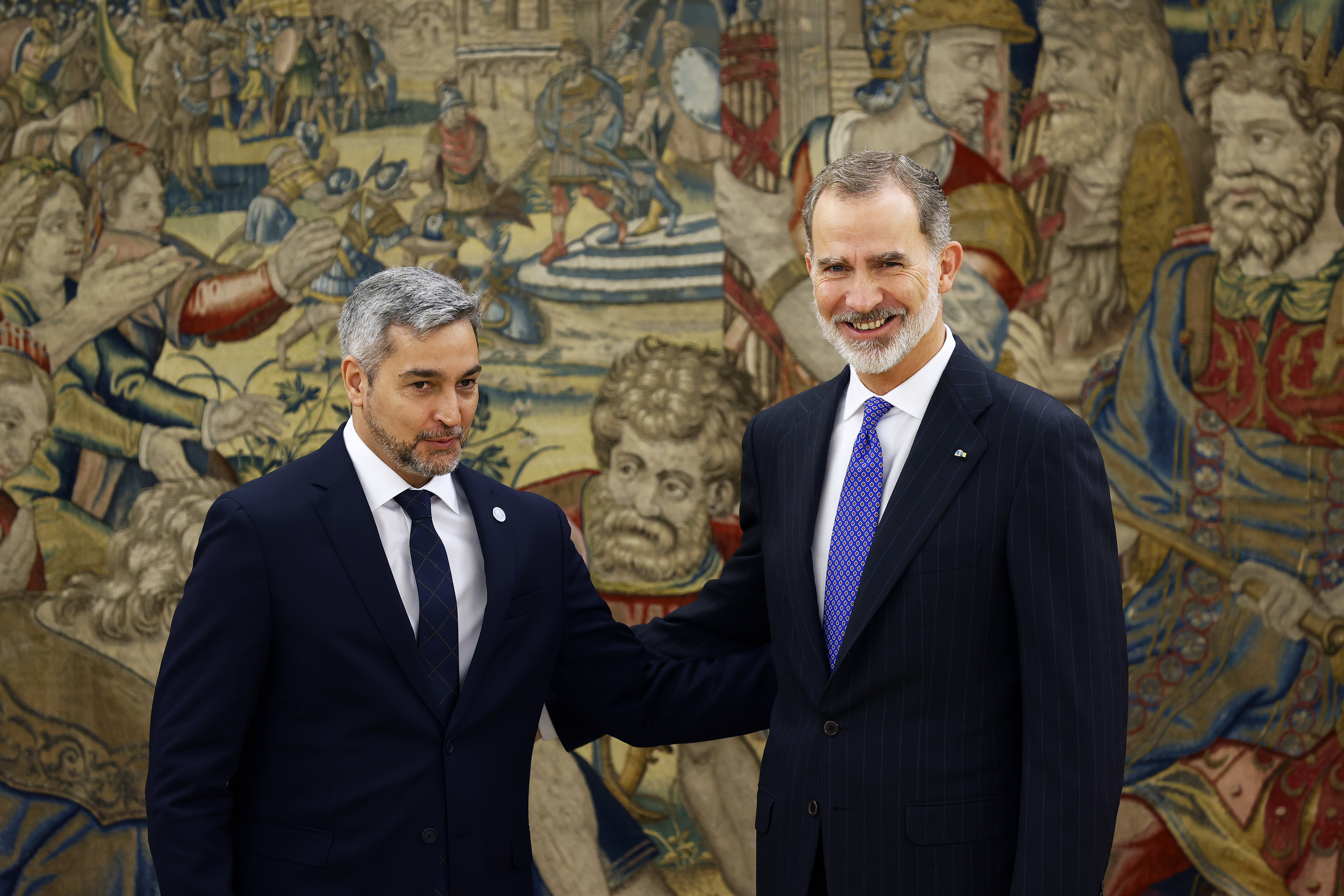 Felipe VI y el presidente Abdo en el palacio de la Zarzuela