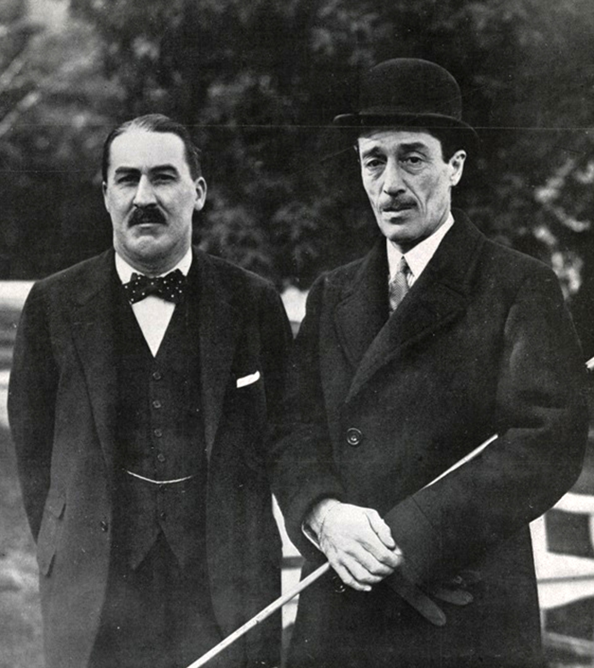 Howard Carter (izquierda) y el Duque de Alba, en Madrid en 1928