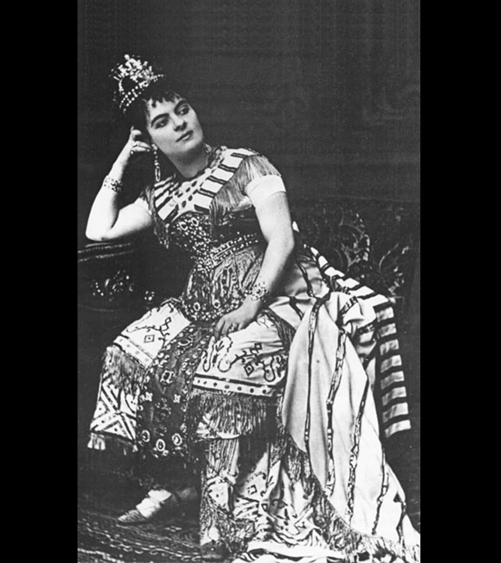 "Idolatrada Elena": La cantante de ópera que pudo reinar