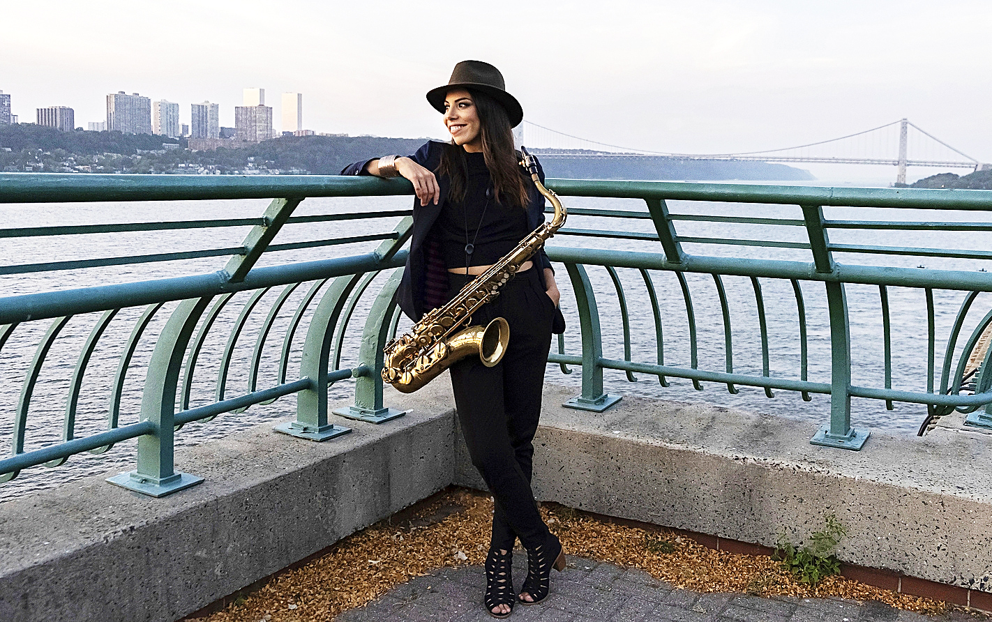 La saxofonista Melissa Aldana, en Brooklyn,