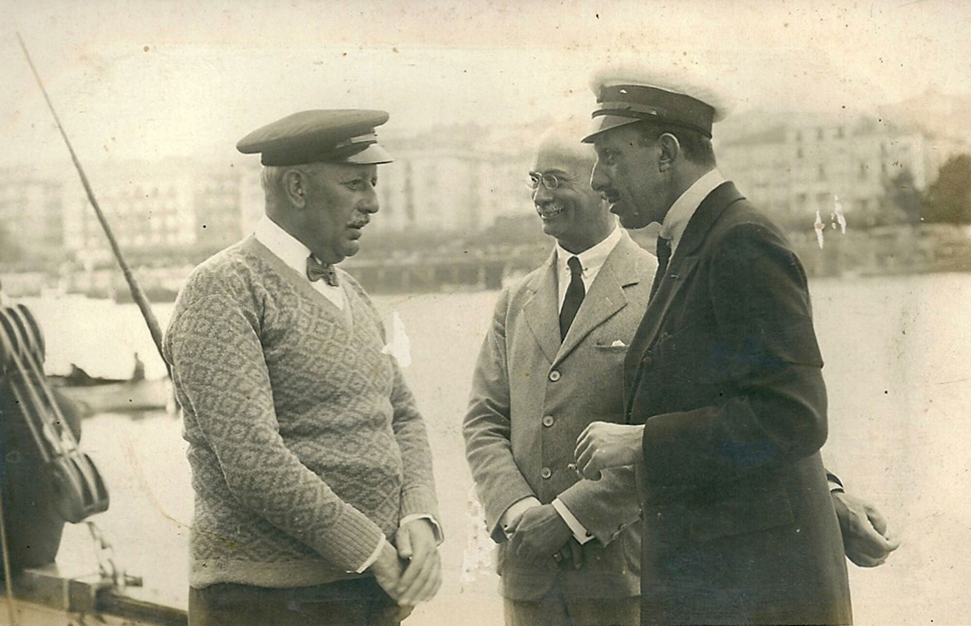 Horacio Echevarrieta reunido con el Rey Alfonso XIII
