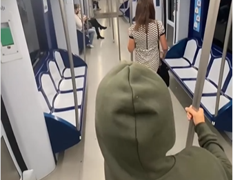 La Policía Nacional lanza una campaña para luchar contra el acoso sexual en  el Metro | España