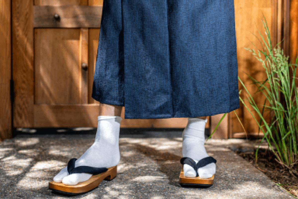Juicio de acuerdo a Sorprendido Cómo son los calcetines japoneses tabi y por qué son buenos para los pies  (sobre todo en invierno) | Moda y belleza