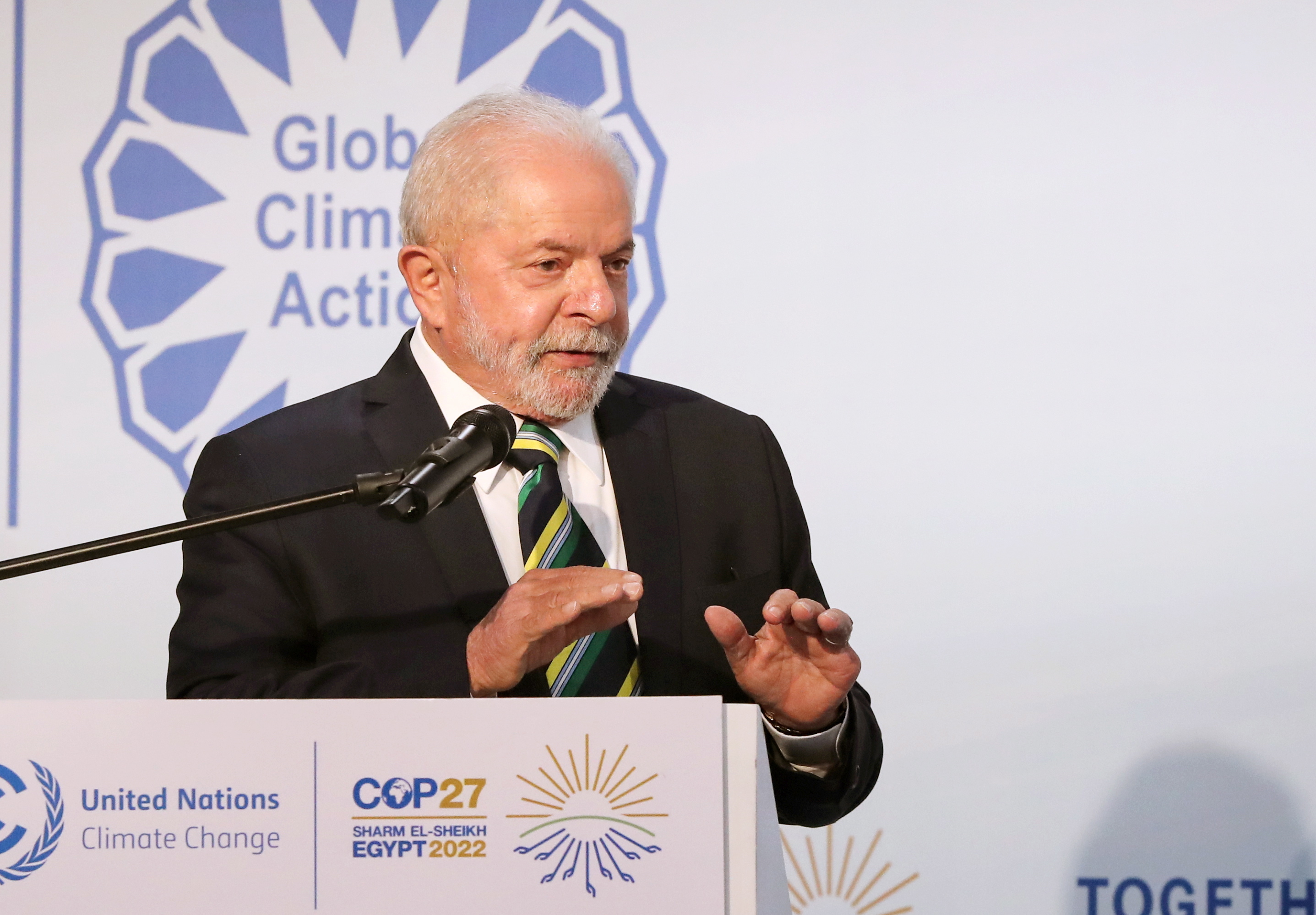 El president electo de Brasil, Lula Da Silva, habla durante la COP 27.