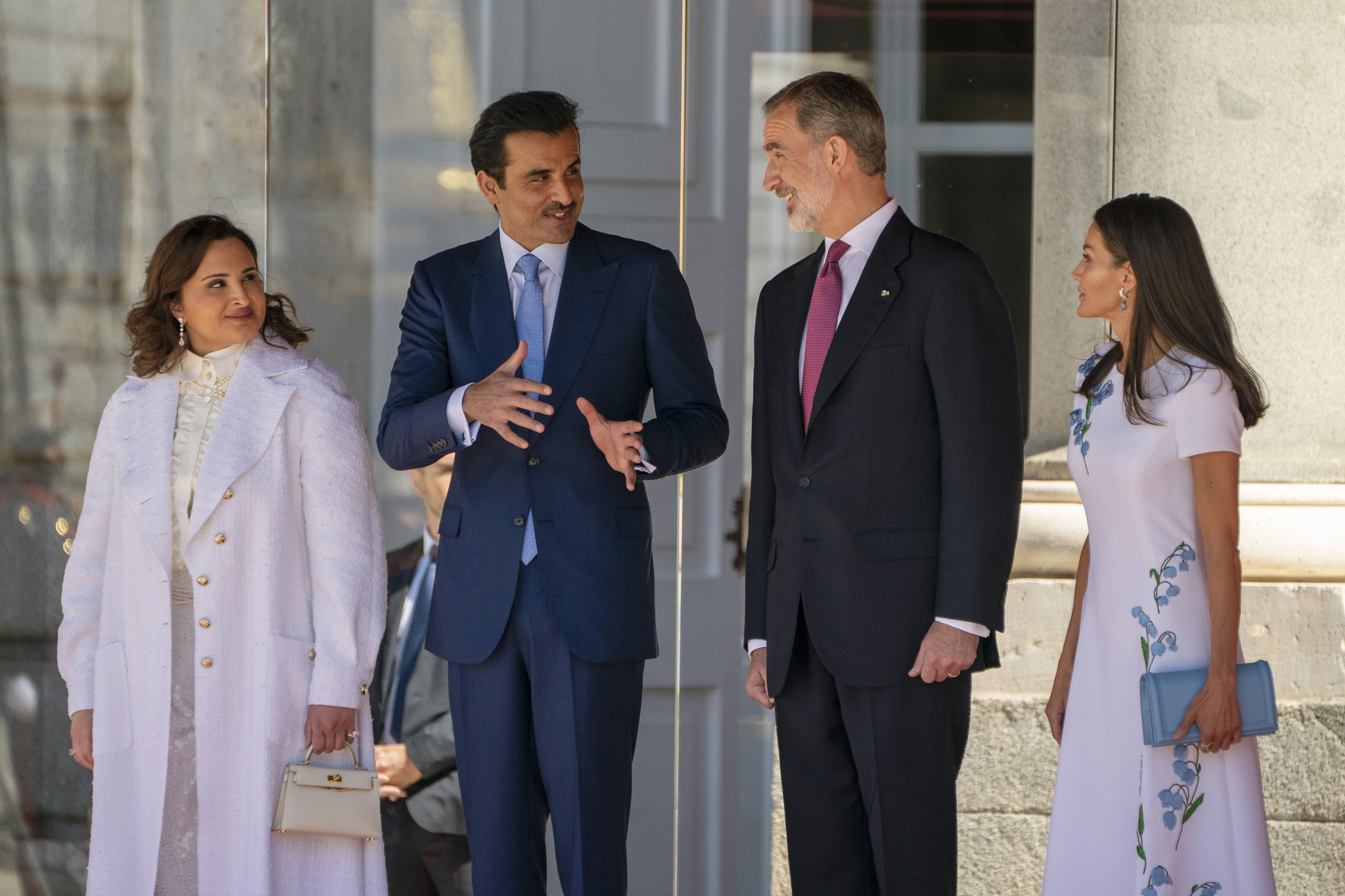 Los Reyes Felipe y Letizia reciben al emir de Qatar y a su esposa, el pasado mayo, en Madrid