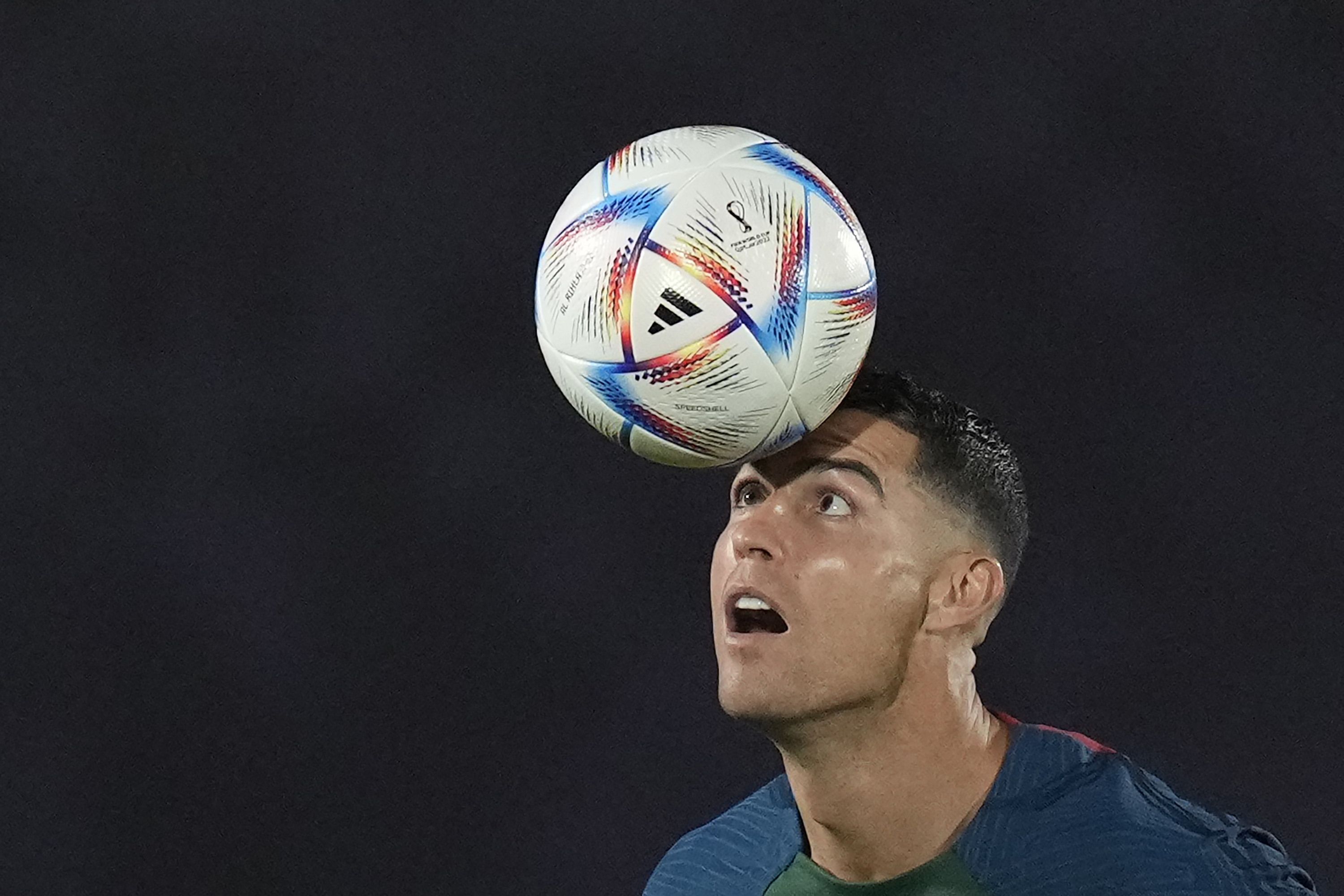 Cristiano Ronaldo en una entrenamiento con Portugal en Qatar