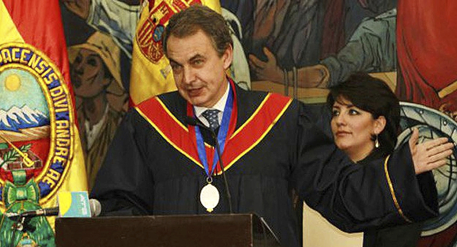 Zapatero, en su investidura como  'honoris causa' en La Paz, en 2015.