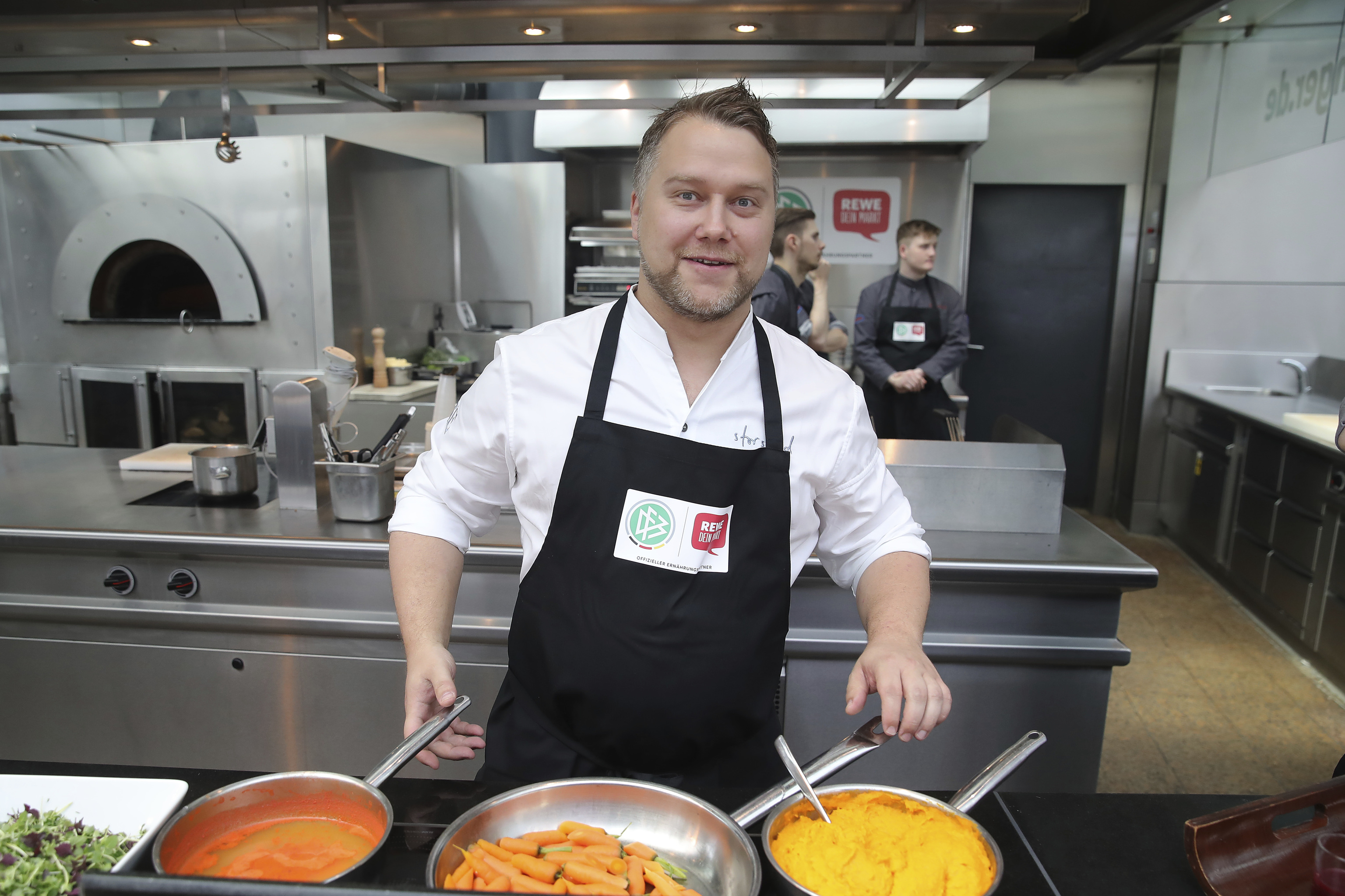 Anton Schmaus, el cocinero de la selección alemana de fútbol.