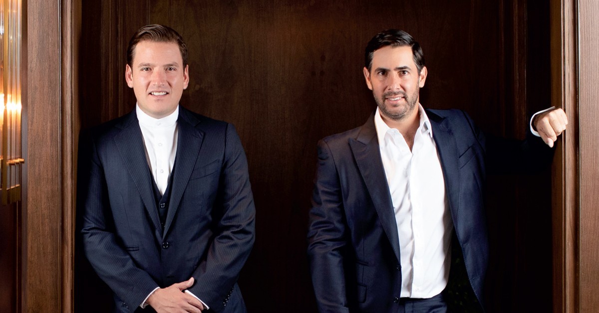 Los empresarios Alberto Martnez Garca y Vctor Setin Valenzuela, detrs de Grupo Costeo, se dividen sus marcas y confiesan ser como hermanos.
