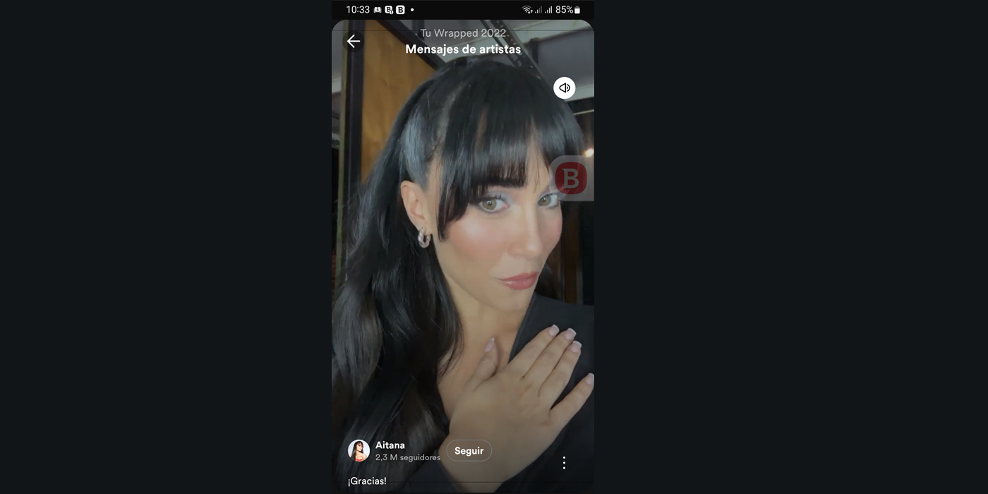 La cantante Aitana mandando un mensaje en Spotify con motivo del Wrapped 2022.