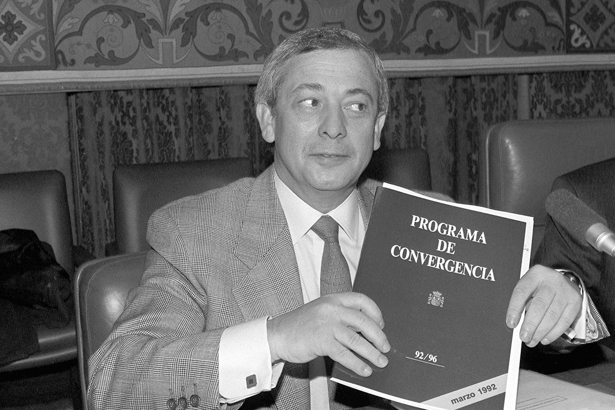 Carlos Solchaga, ministro de Economia y Hacienda en 1992.