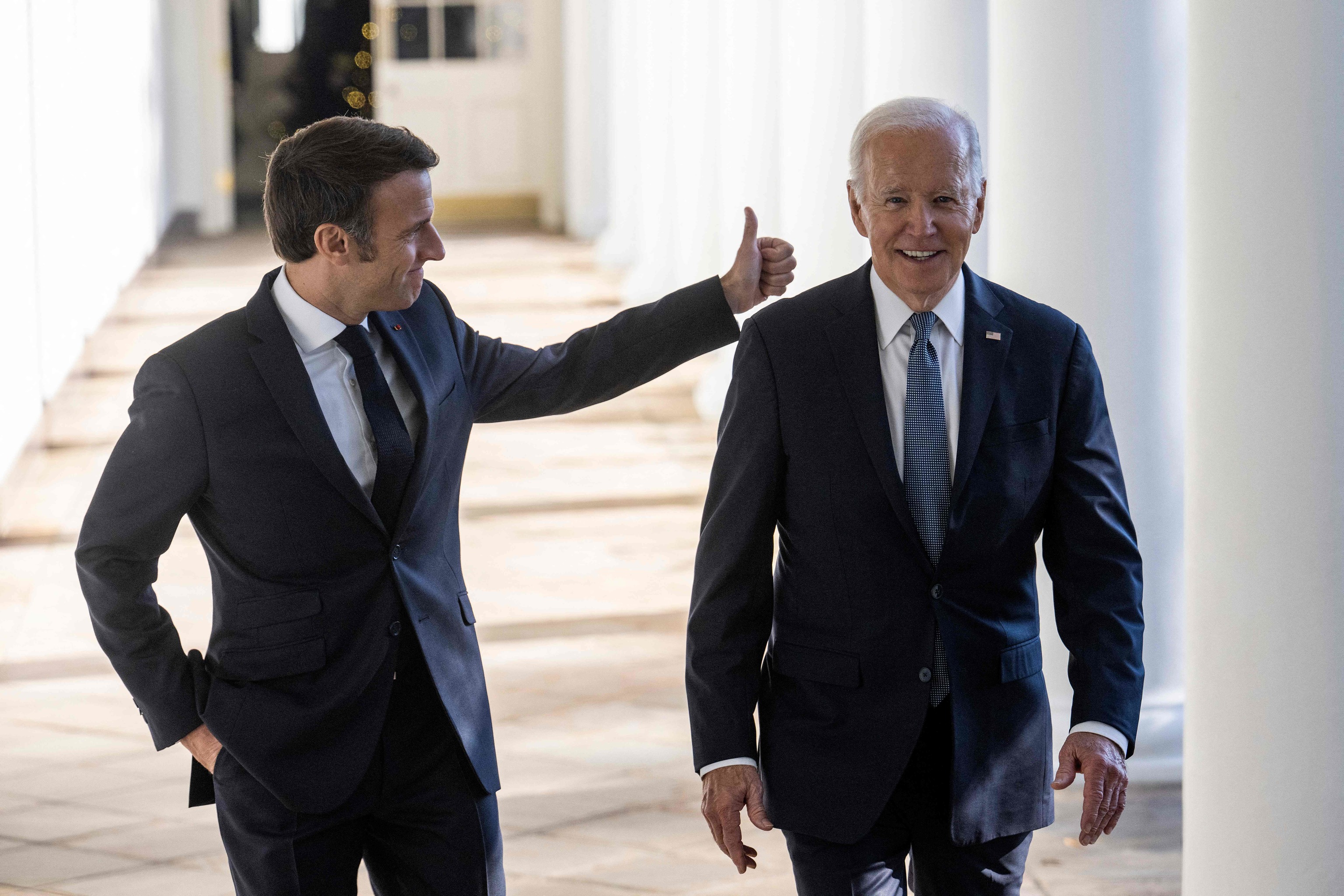 Macron afirma que Estados Unidos y Francia han acordado «arreglar las disputas» por la ley de subsidios