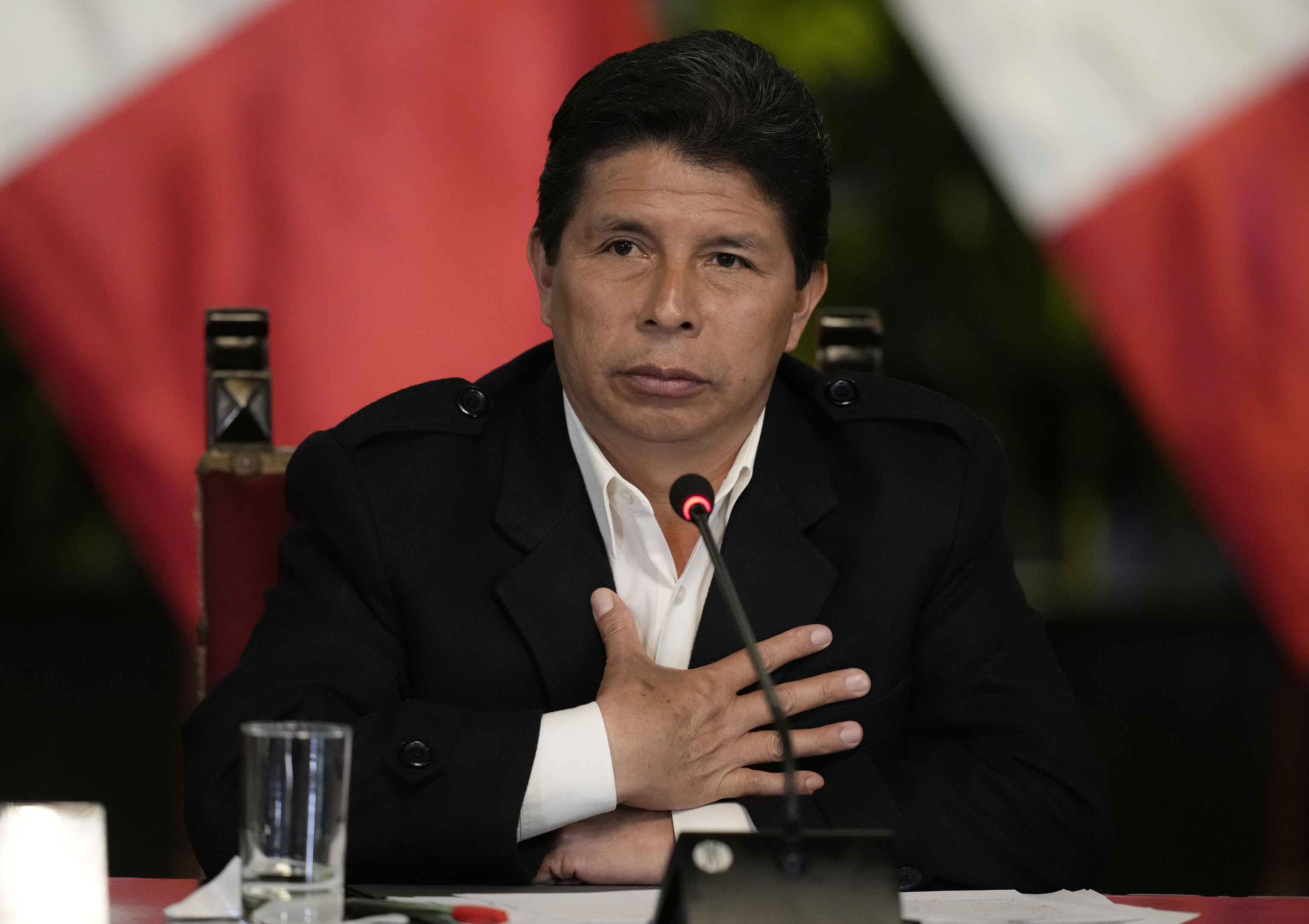 Pedro Castillo se enfrenta a su tercer juicio político